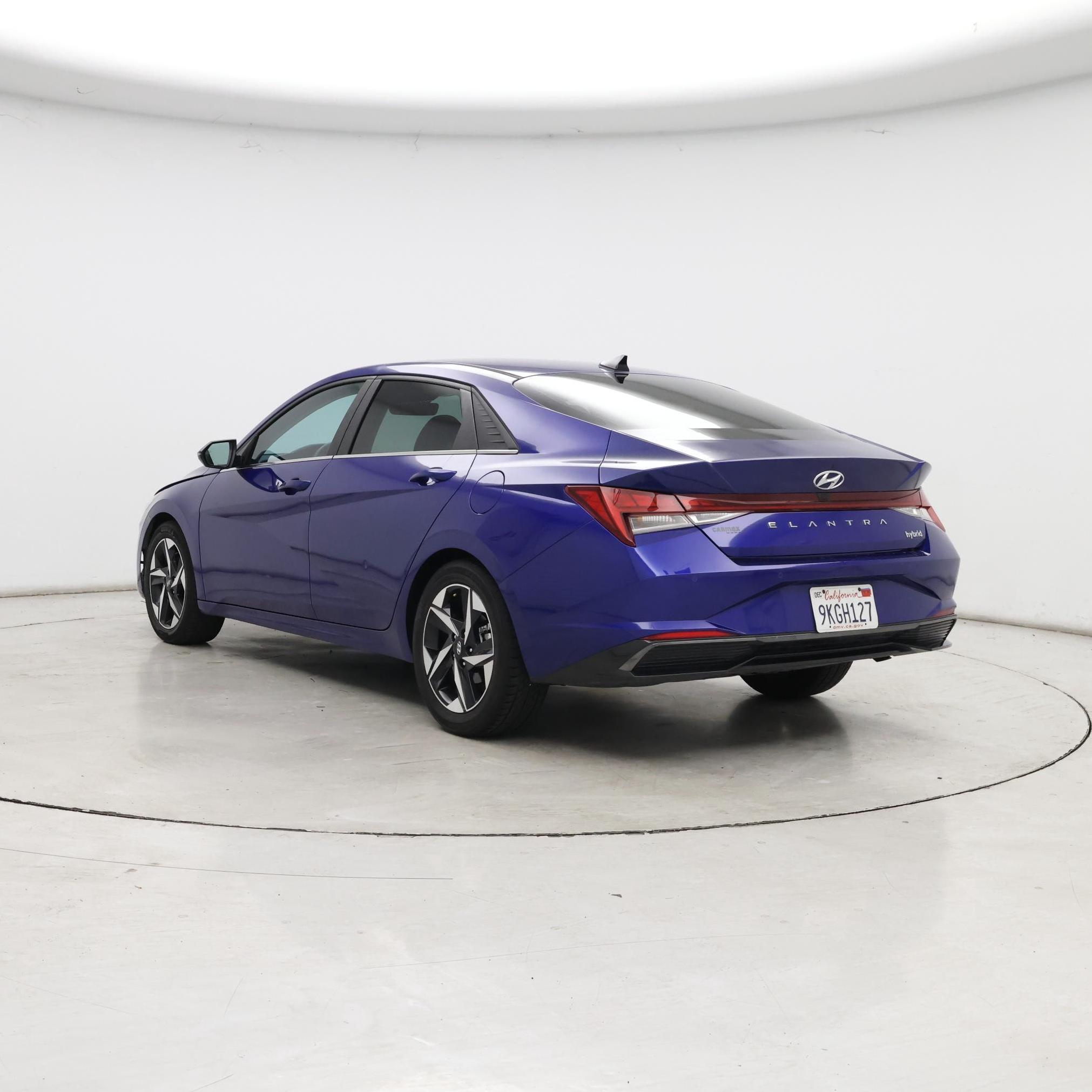 Thumbnail: 2023 Hyundai Elantra - 2