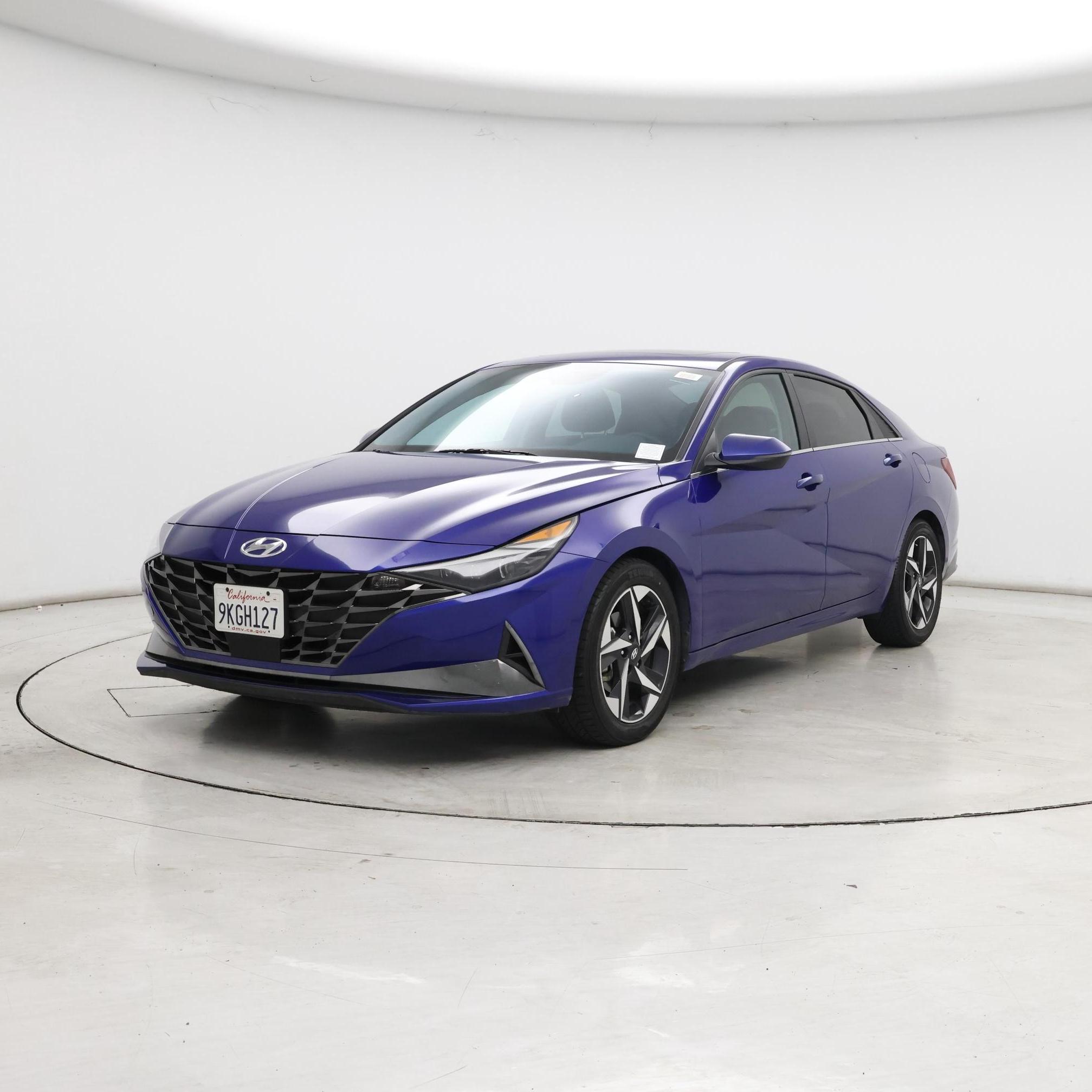 Thumbnail: 2023 Hyundai Elantra - 4