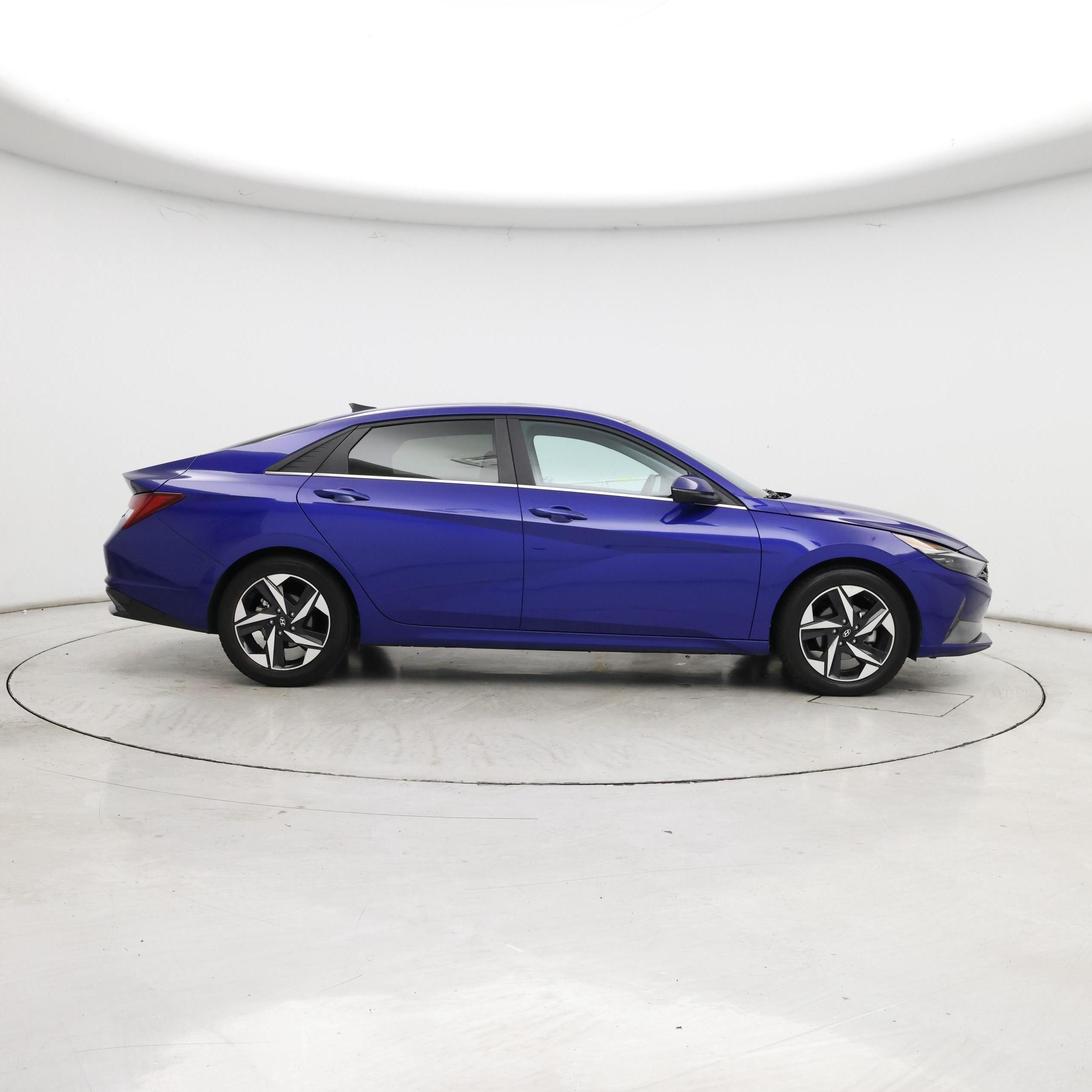 Thumbnail: 2023 Hyundai Elantra - 7