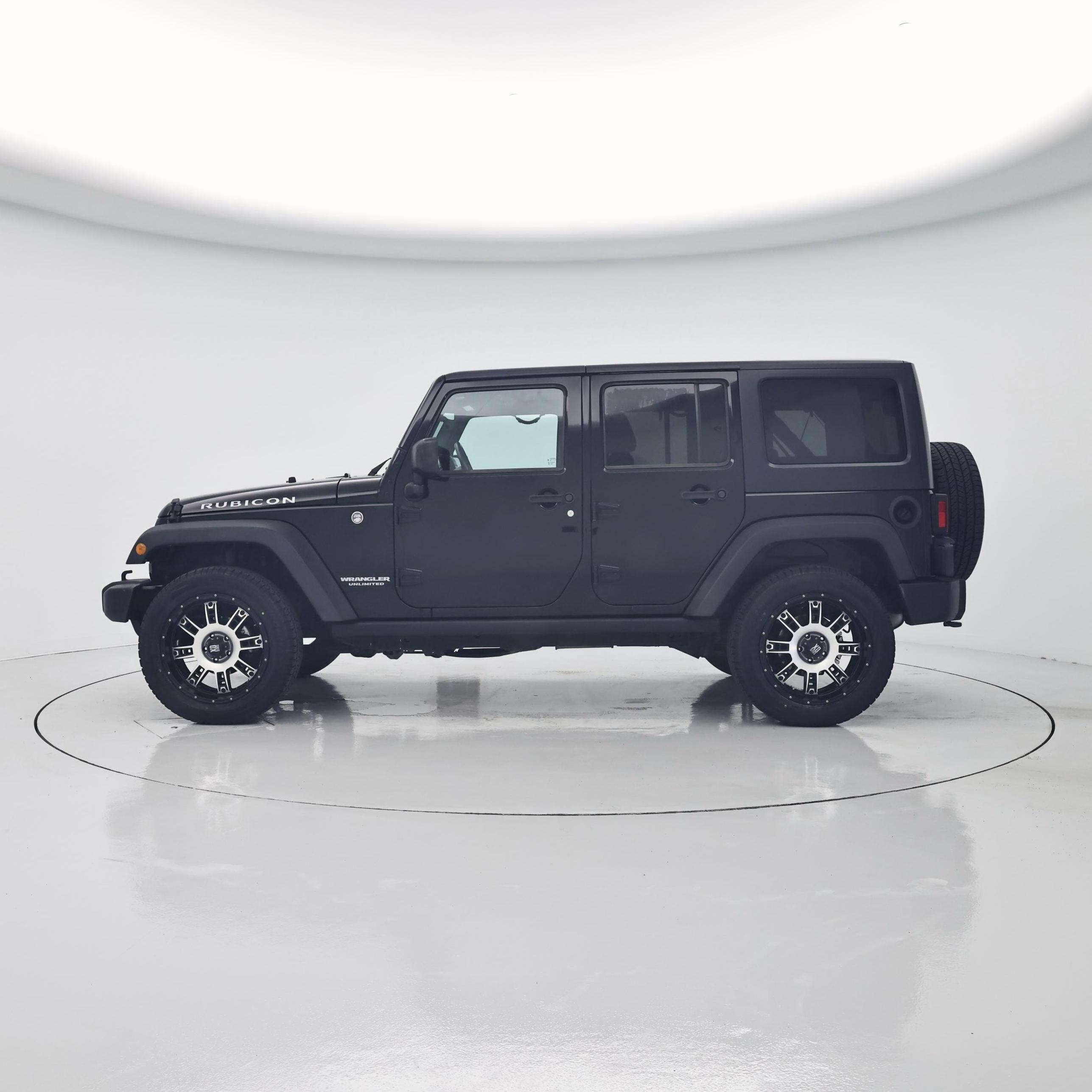 Thumbnail: 2016 Jeep Wrangler - 3