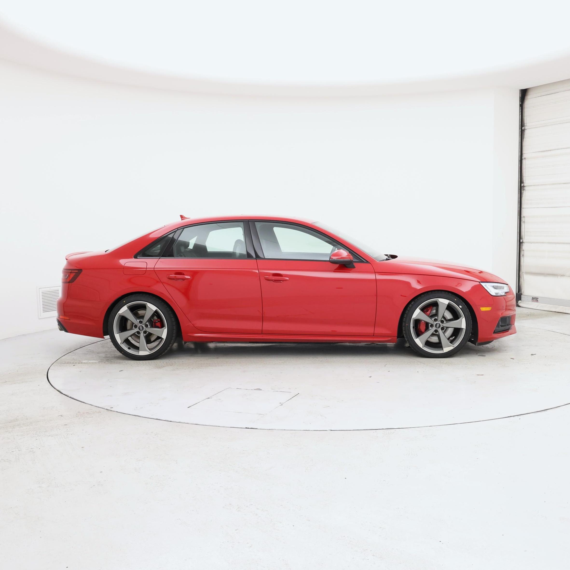 Thumbnail: 2018 Audi S4 - 7