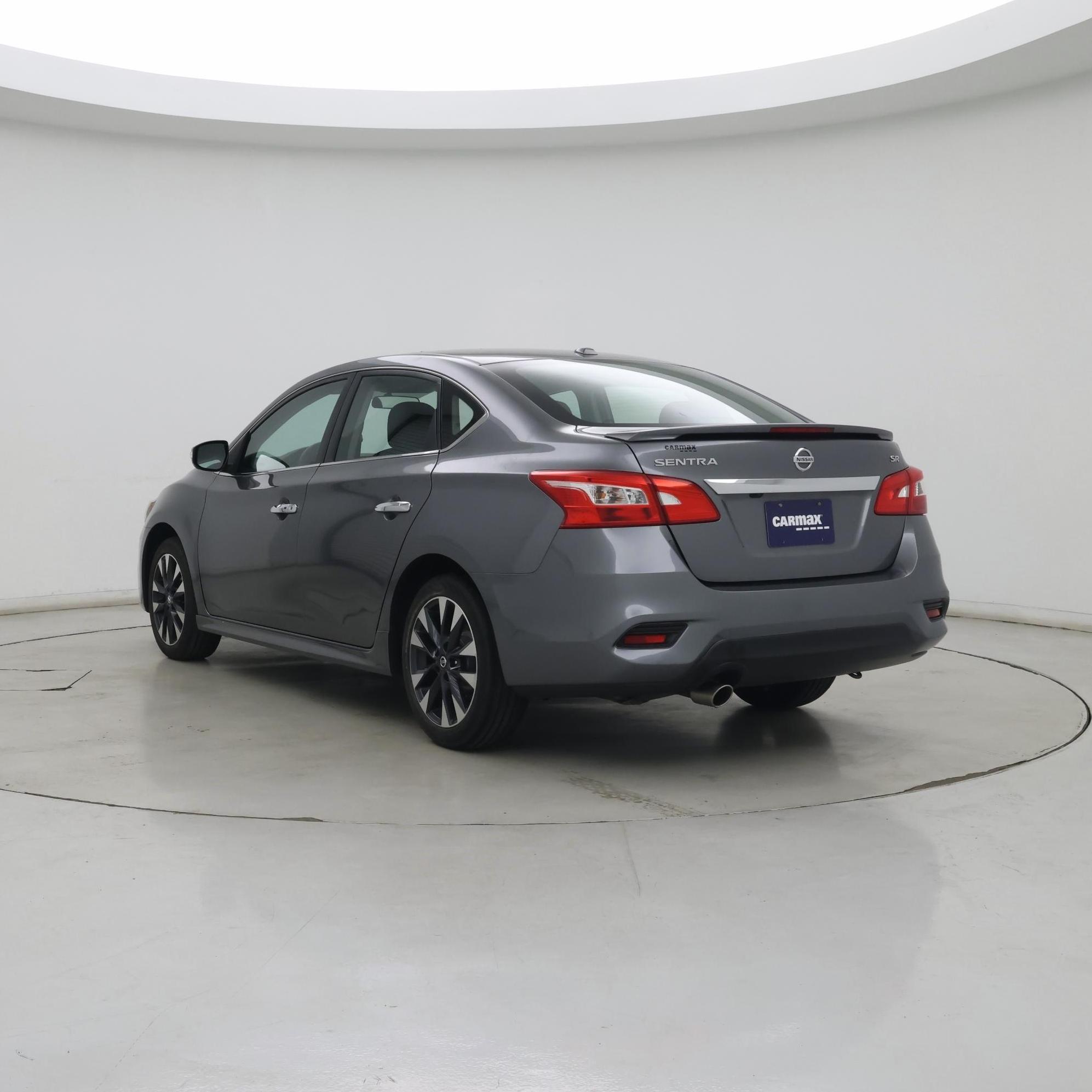 Thumbnail: 2017 Nissan Sentra - 2