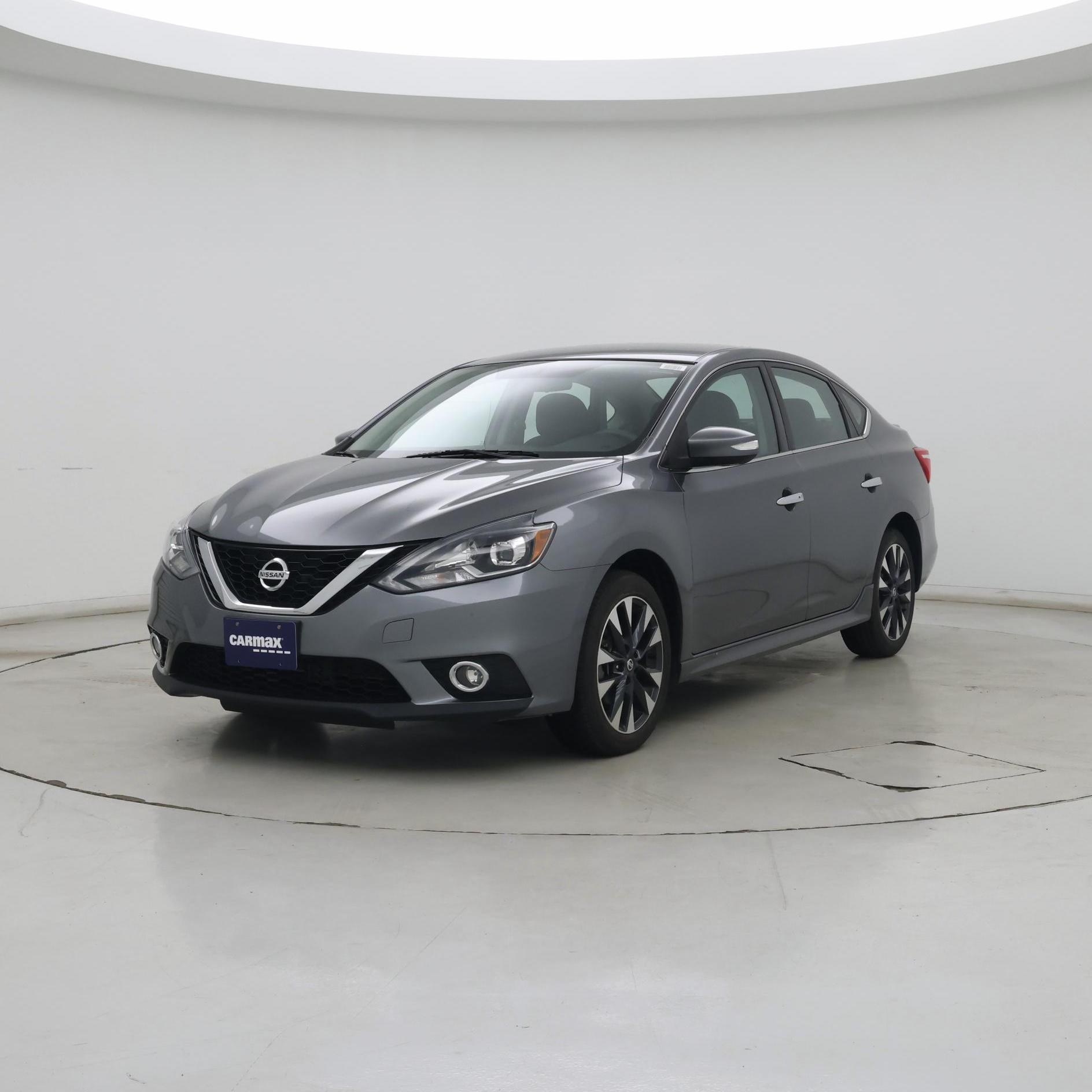 Thumbnail: 2017 Nissan Sentra - 4