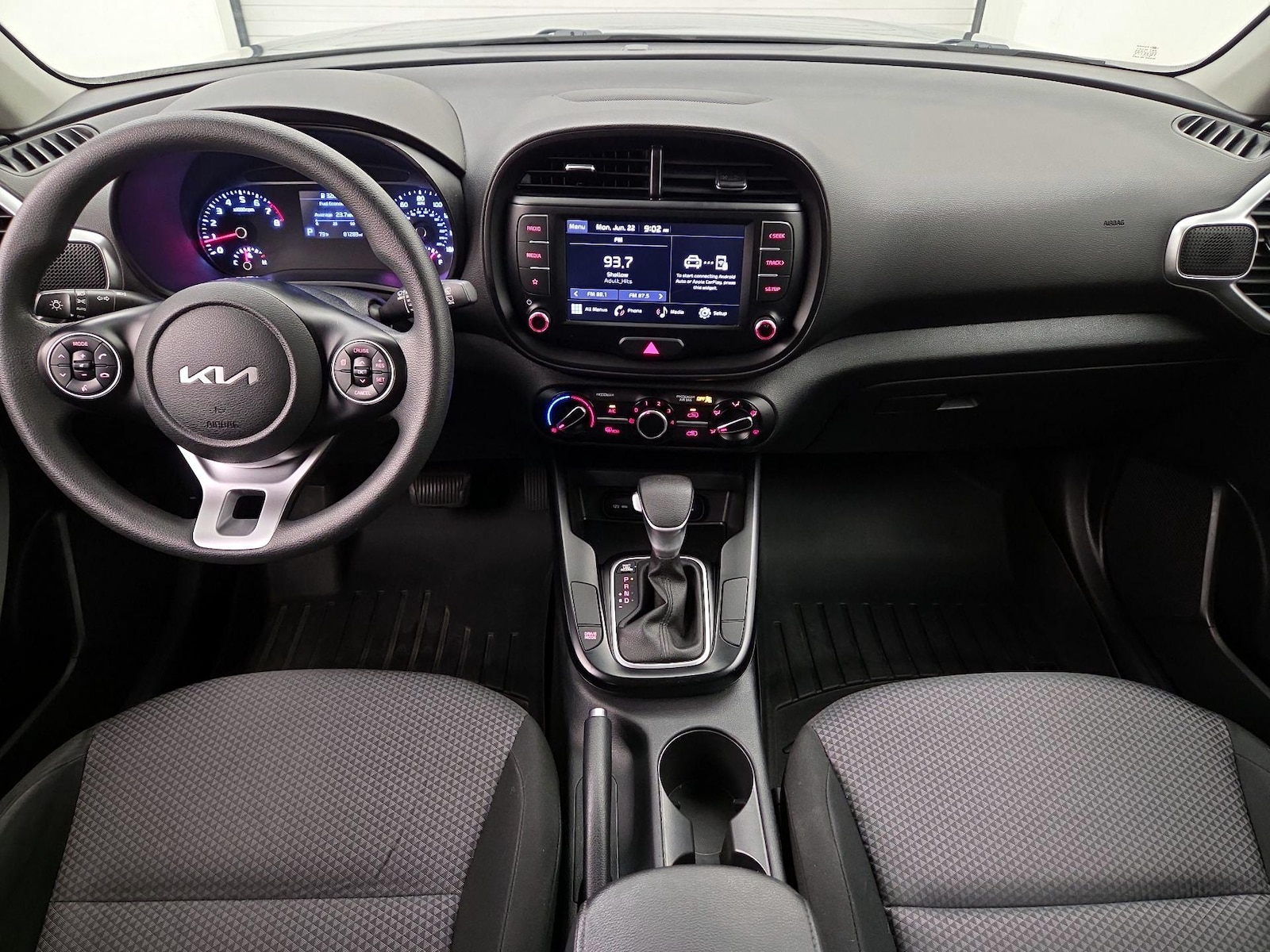 Apple CarPlay® & Android Auto™