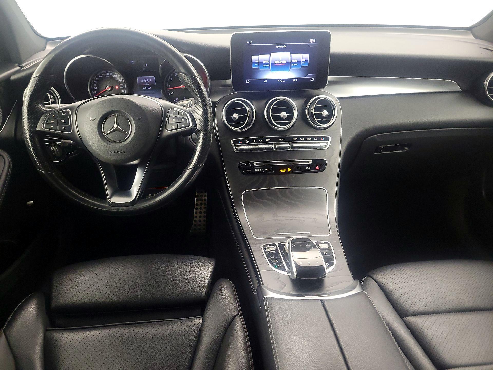 Thumbnail: 2018 Mercedes-Benz GLC - 9