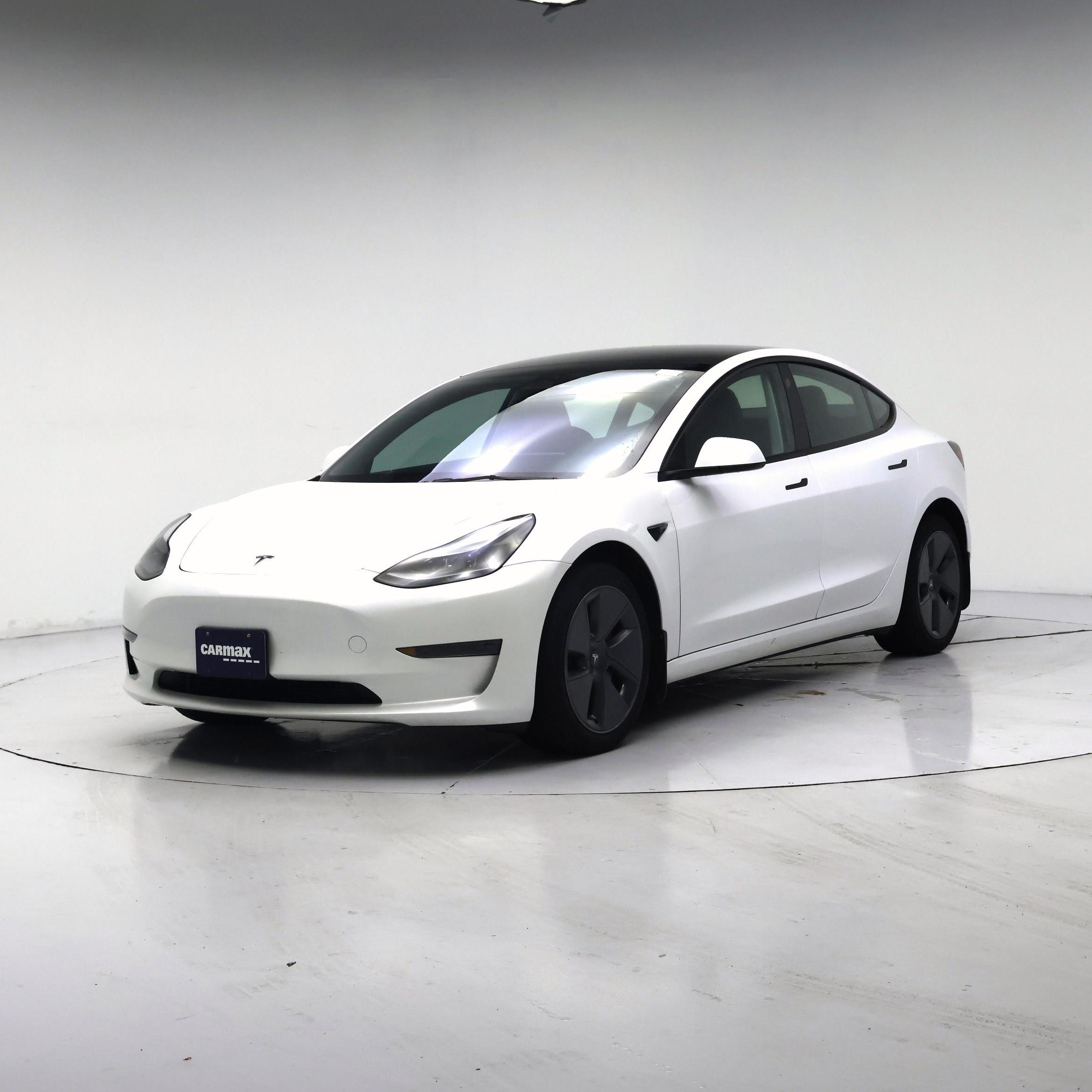 Thumbnail: 2023 Tesla Model 3 - 4