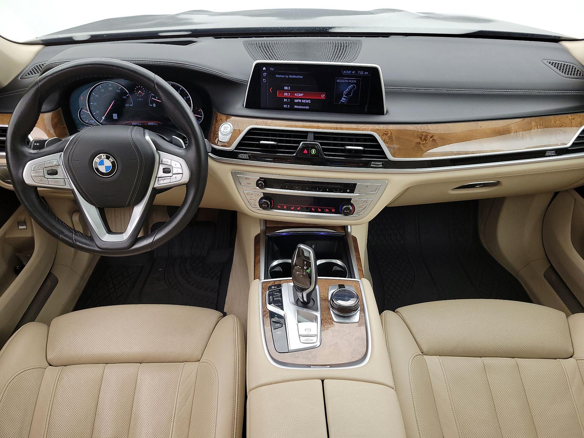 Thumbnail: 2019 BMW 7 Series - 9