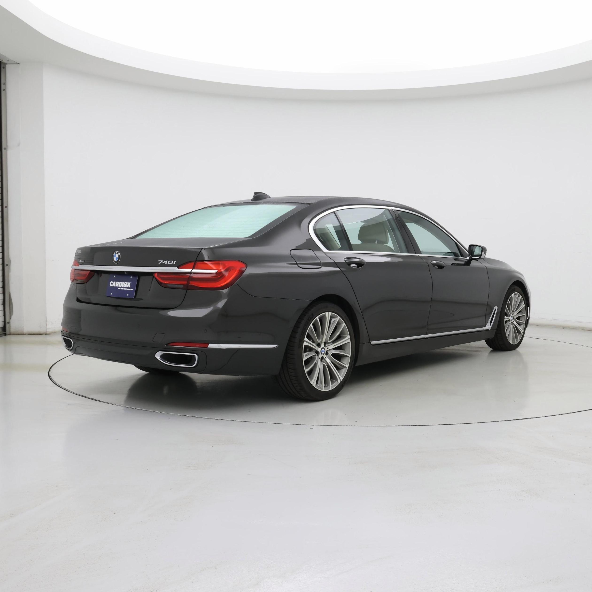 Thumbnail: 2019 BMW 7 Series - 8
