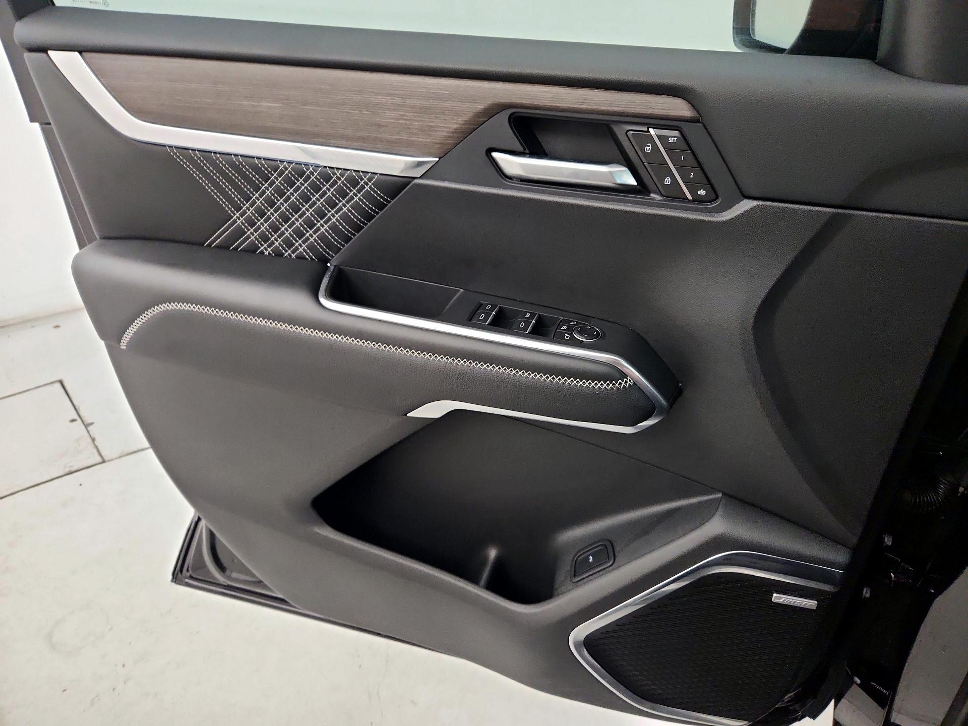 Thumbnail: 2025 GMC Acadia - 12