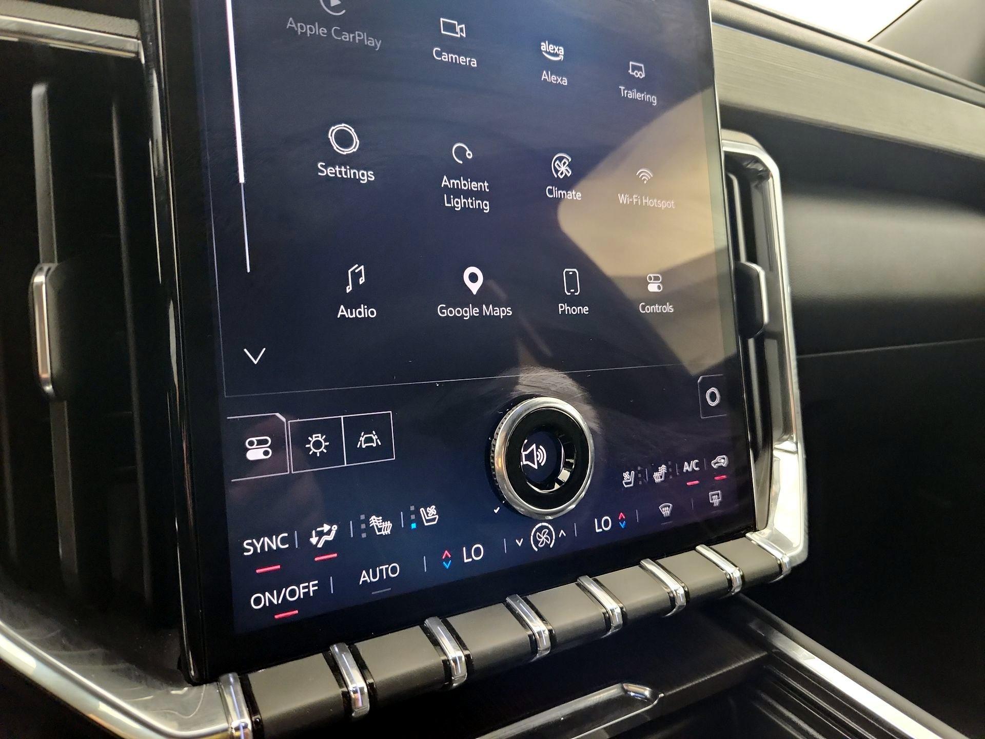 Thumbnail: 2025 GMC Acadia - 16