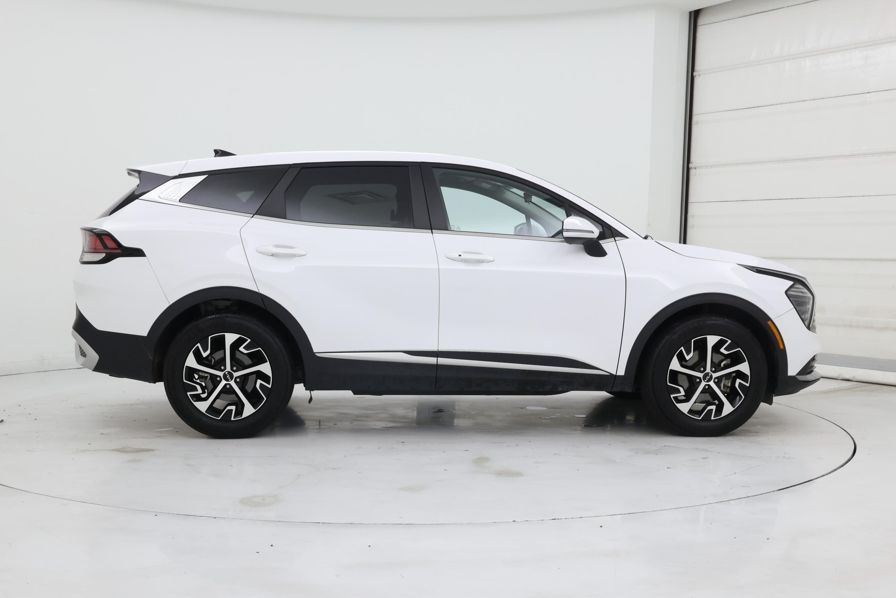 Thumbnail: 2025 Kia Sportage - 7
