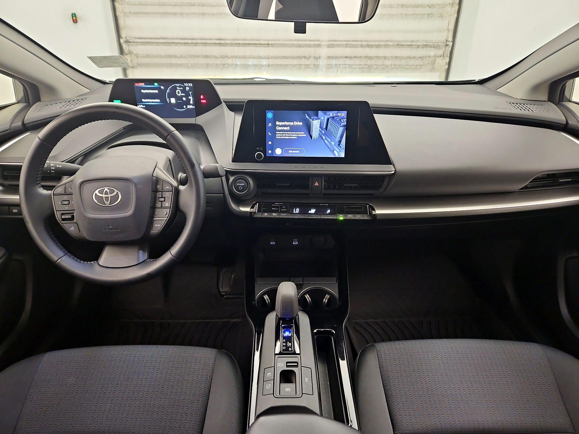 Thumbnail: 2024 Toyota Prius - 9