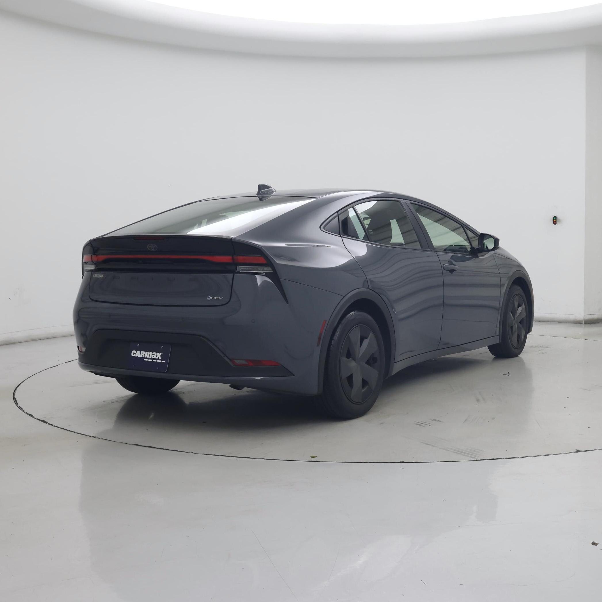 Thumbnail: 2024 Toyota Prius - 8