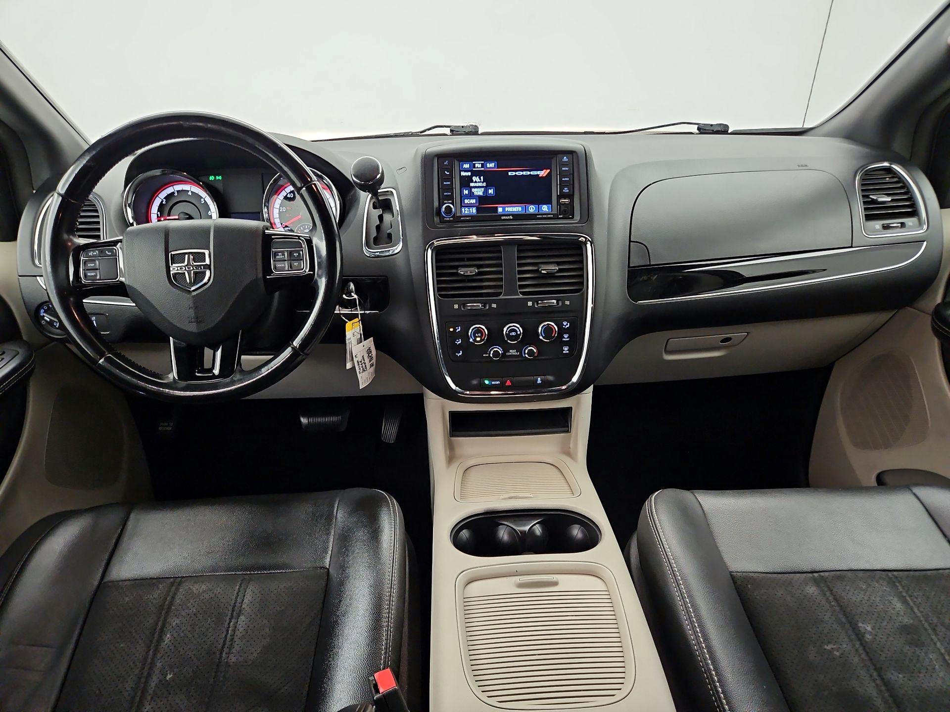 Thumbnail: 2019 Dodge Grand Caravan - 9
