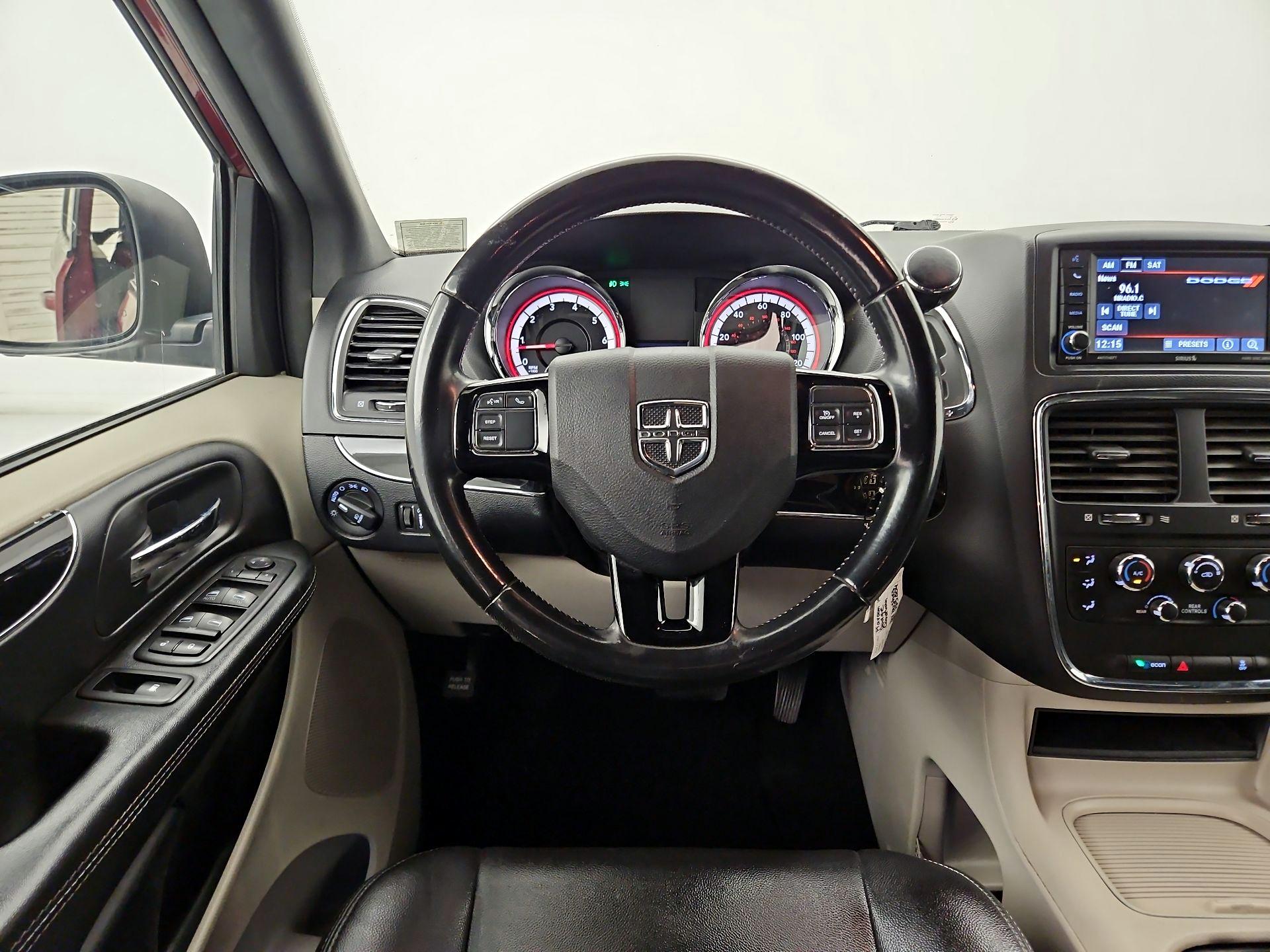 Thumbnail: 2019 Dodge Grand Caravan - 10