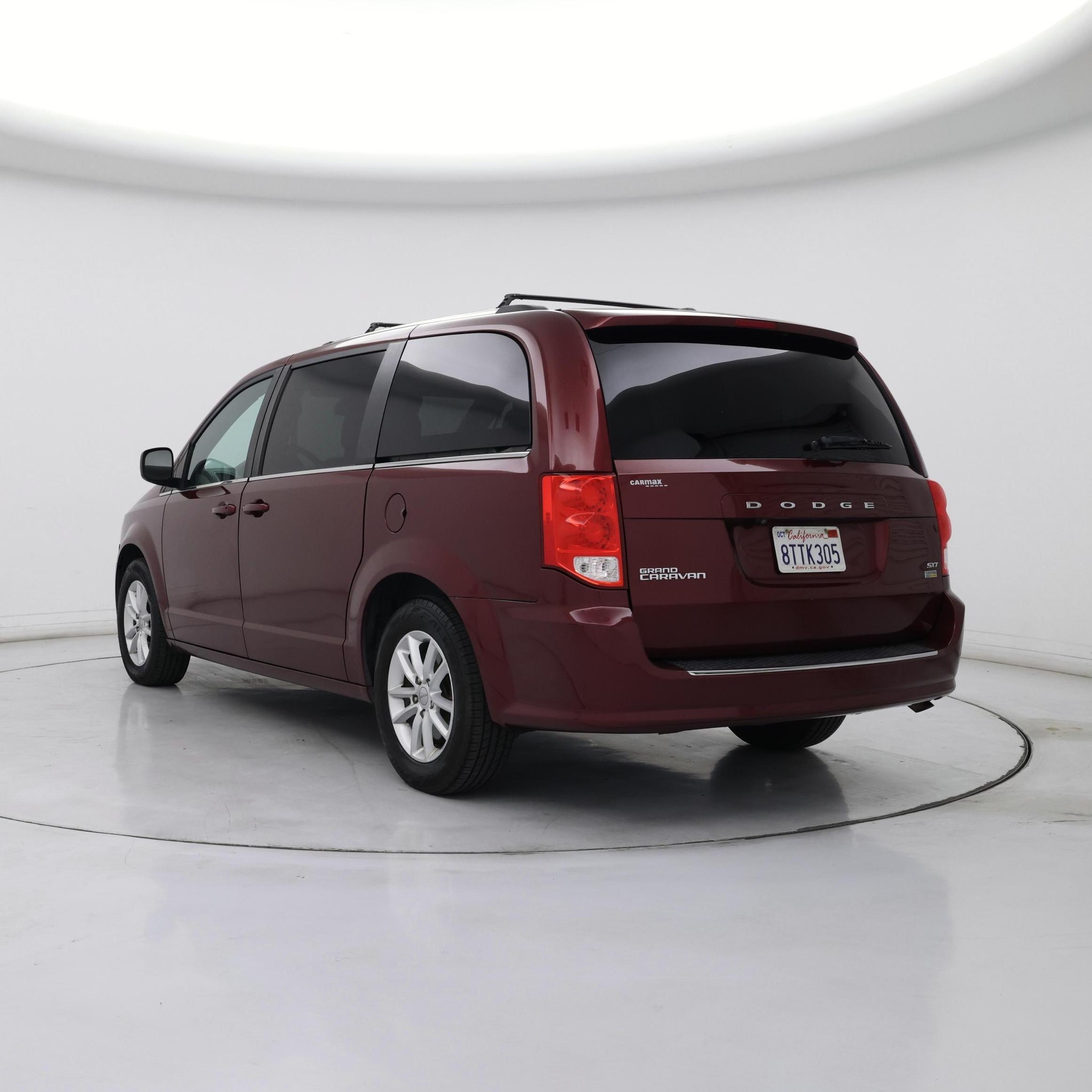 Thumbnail: 2019 Dodge Grand Caravan - 2