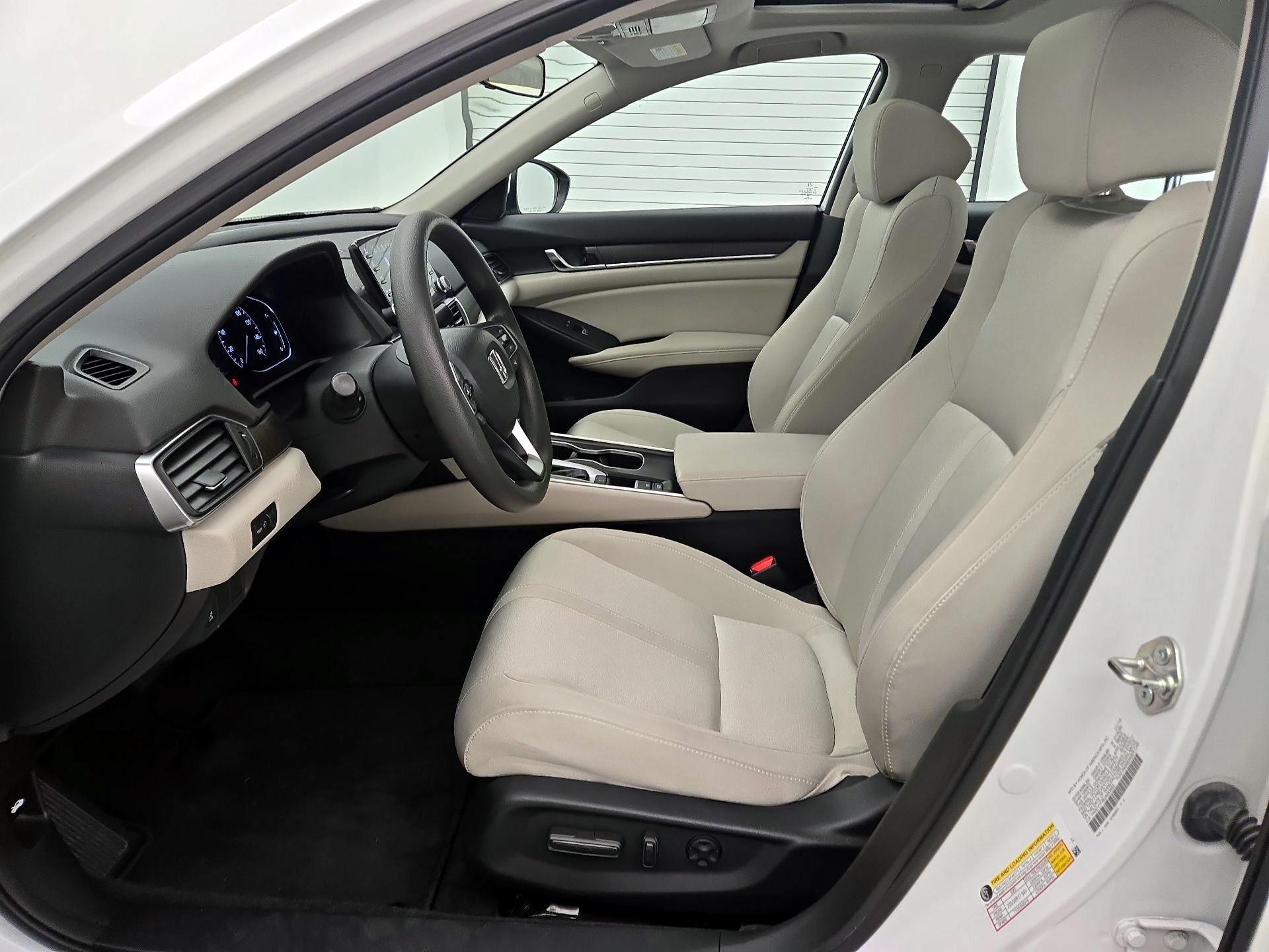 Thumbnail: 2018 Honda Accord - 11