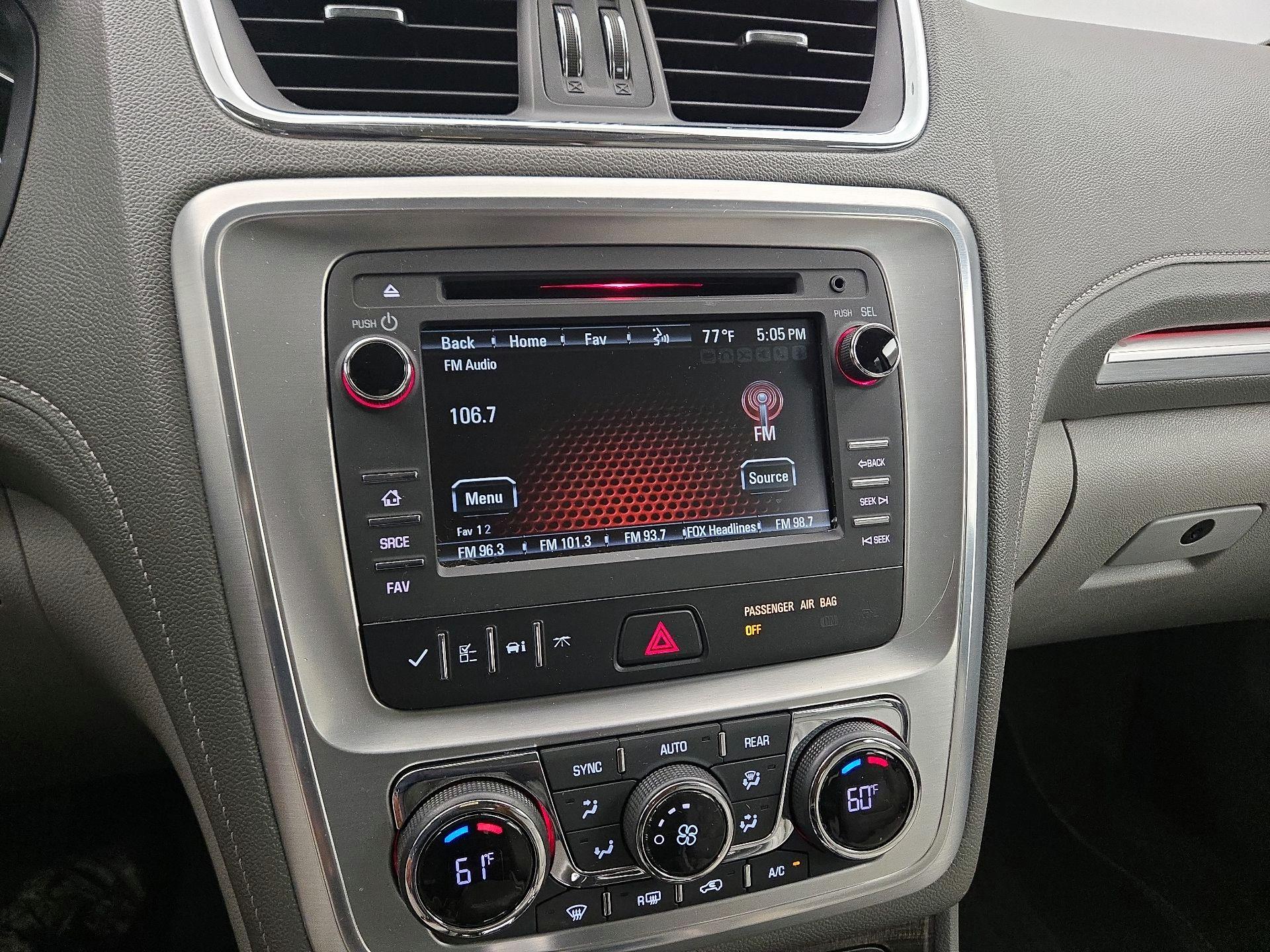 Thumbnail: 2016 GMC Acadia - 15