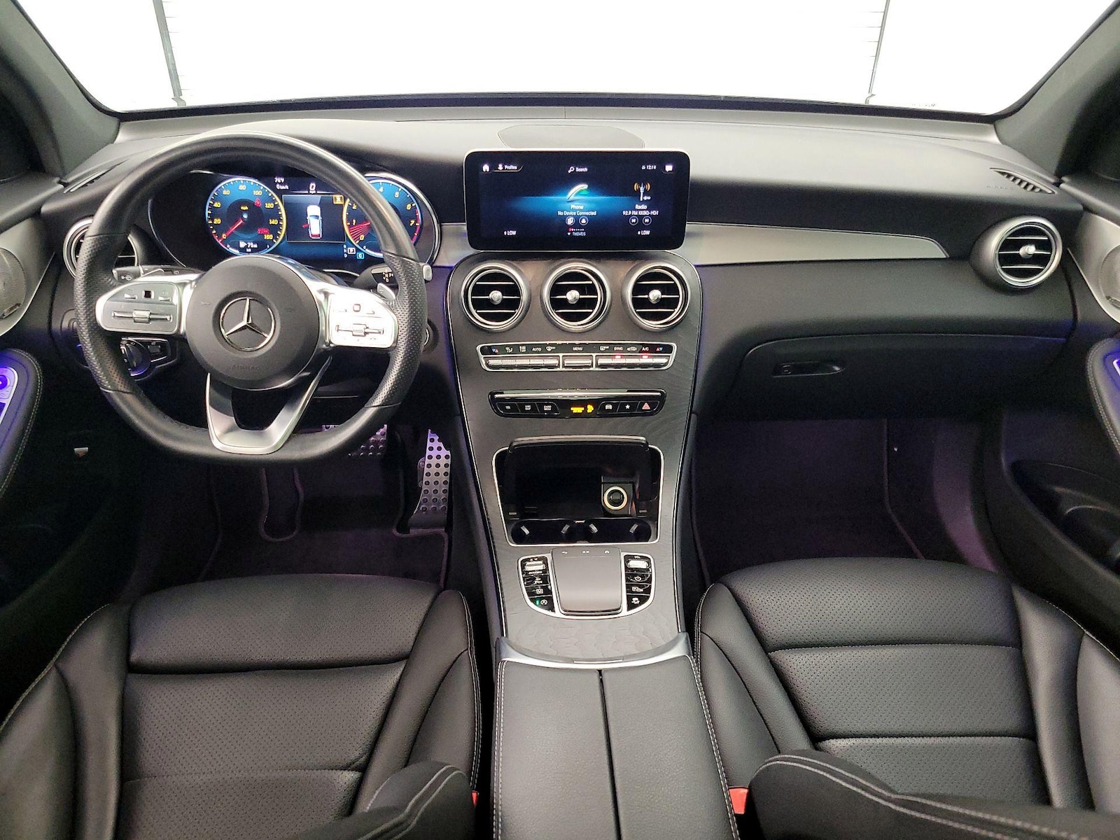2021 Mercedes-Benz GLC GLC300 - Photo 10