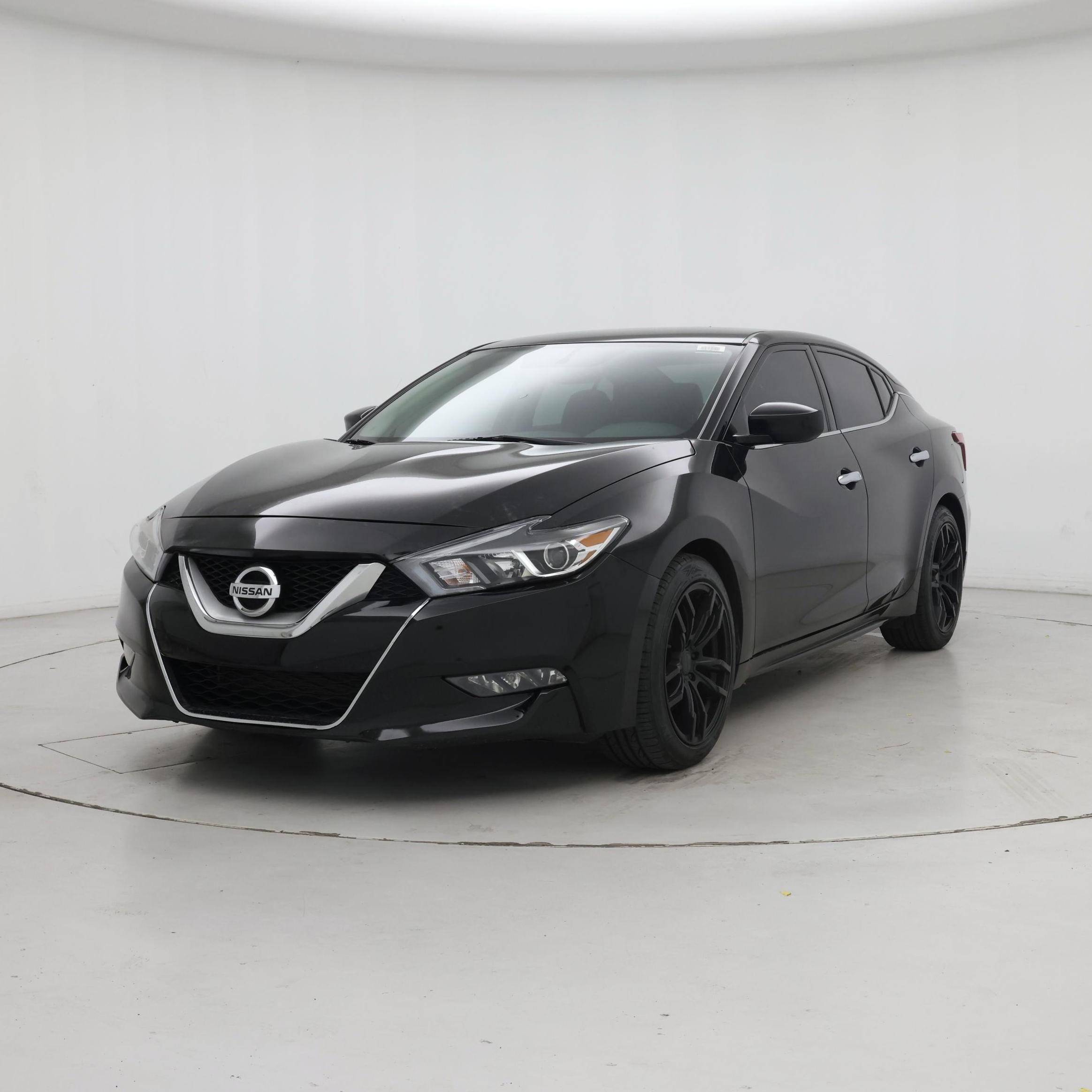 Thumbnail: 2017 Nissan Maxima - 4