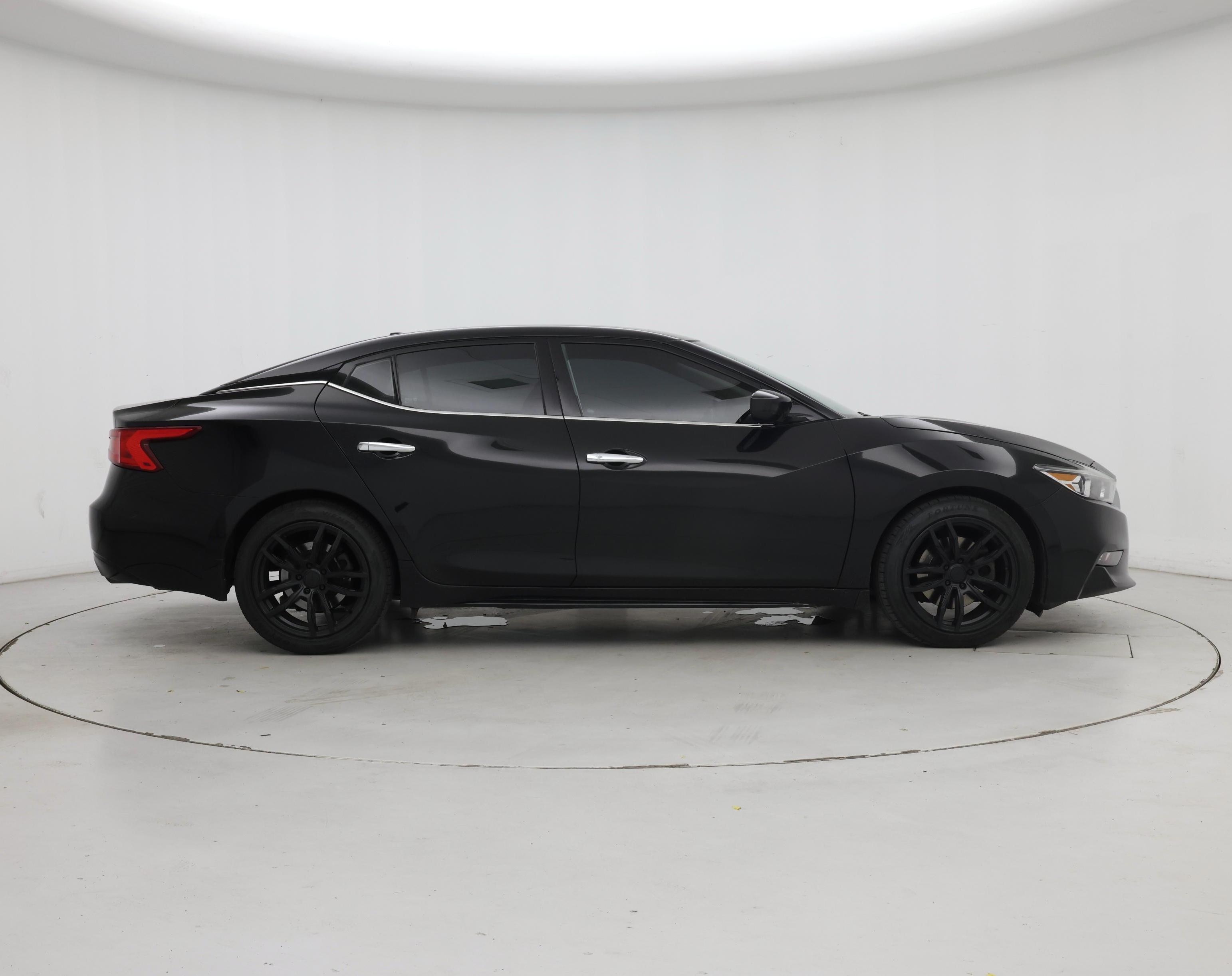 Thumbnail: 2017 Nissan Maxima - 7