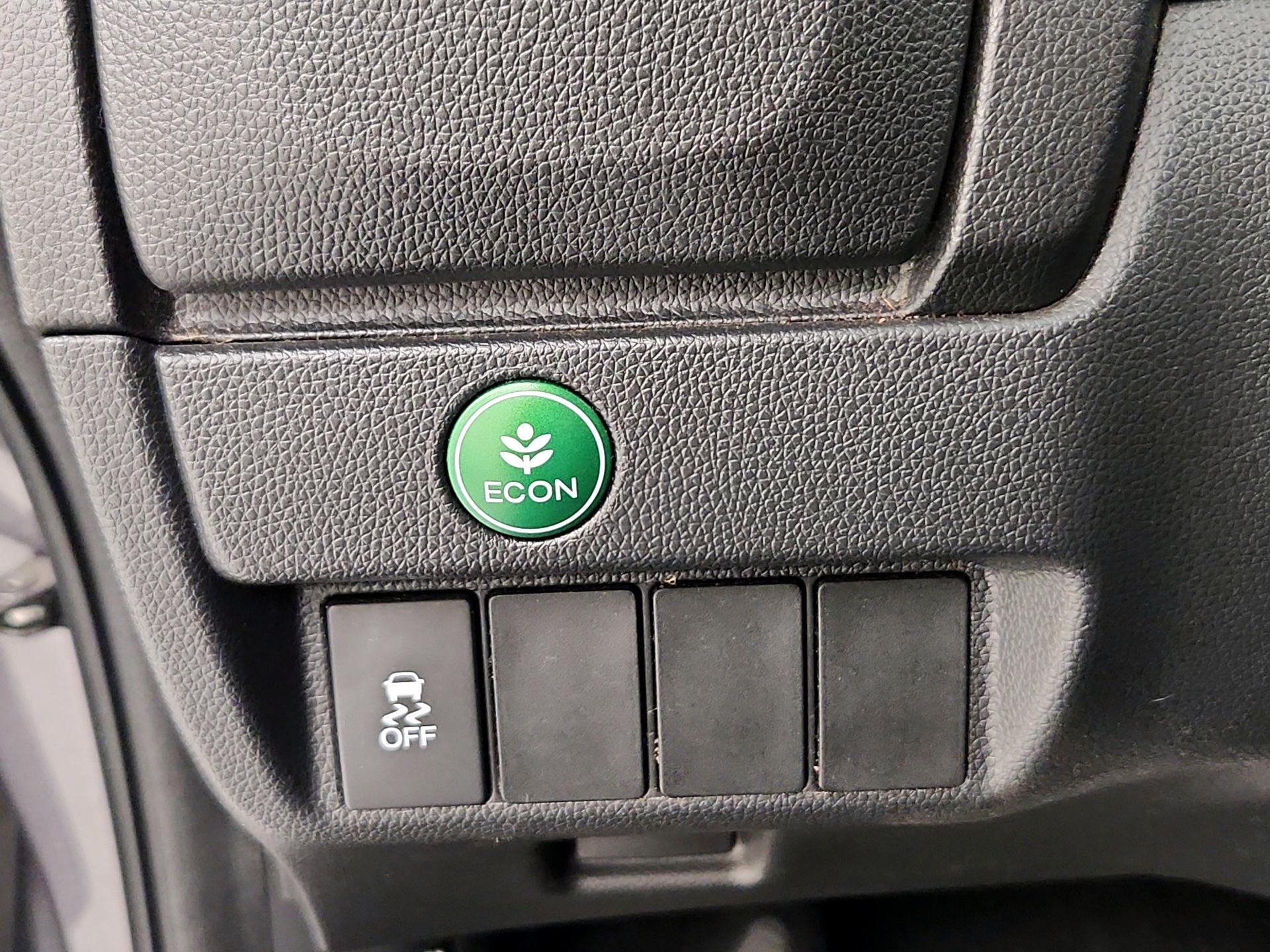 Thumbnail: 2015 Honda Fit - 13