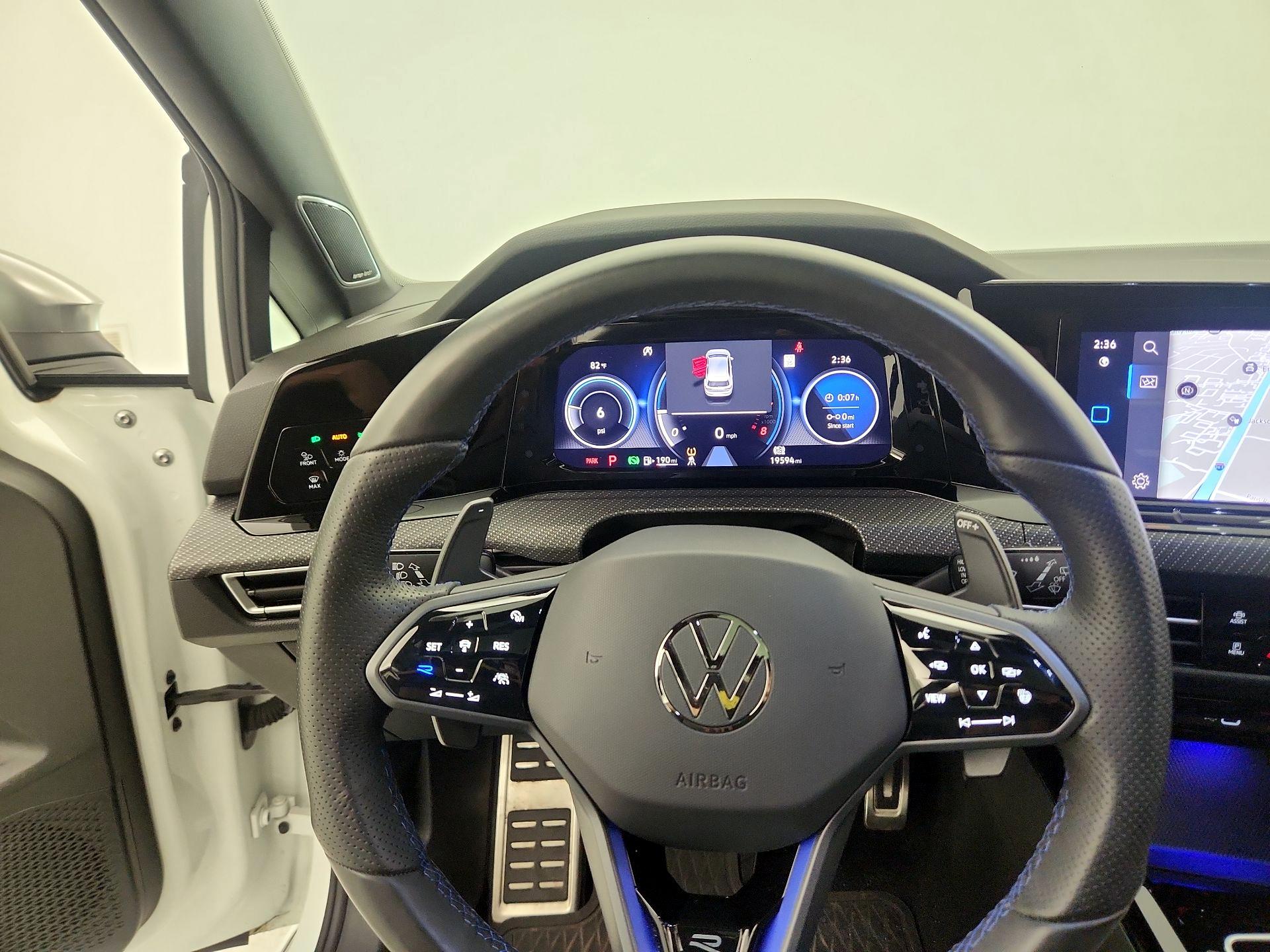 Thumbnail: 2024 Volkswagen Golf - 10