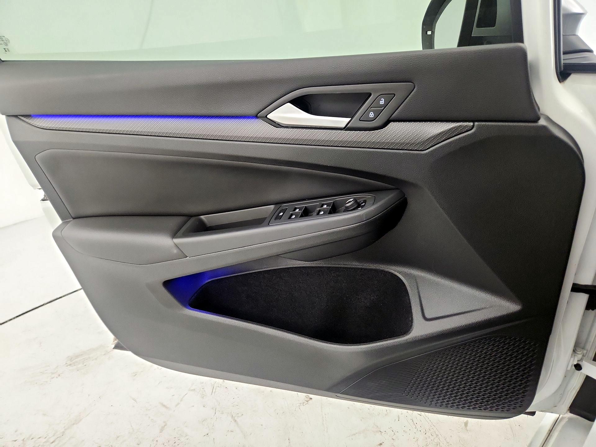 Thumbnail: 2024 Volkswagen Golf - 12