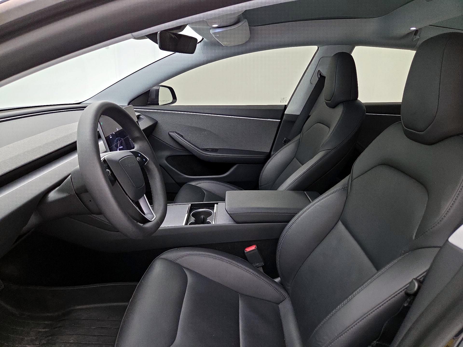 Thumbnail: 2025 Tesla Model 3 - 11