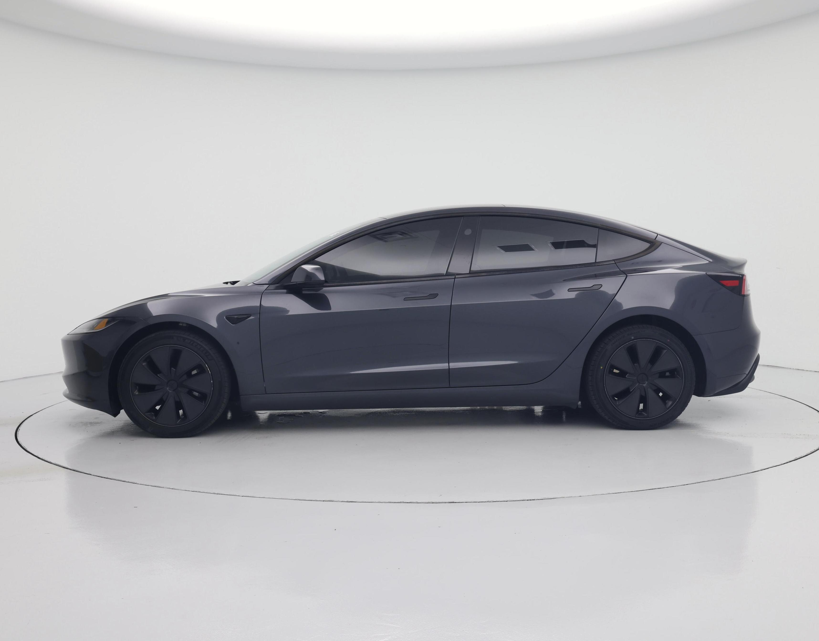 Thumbnail: 2025 Tesla Model 3 - 3