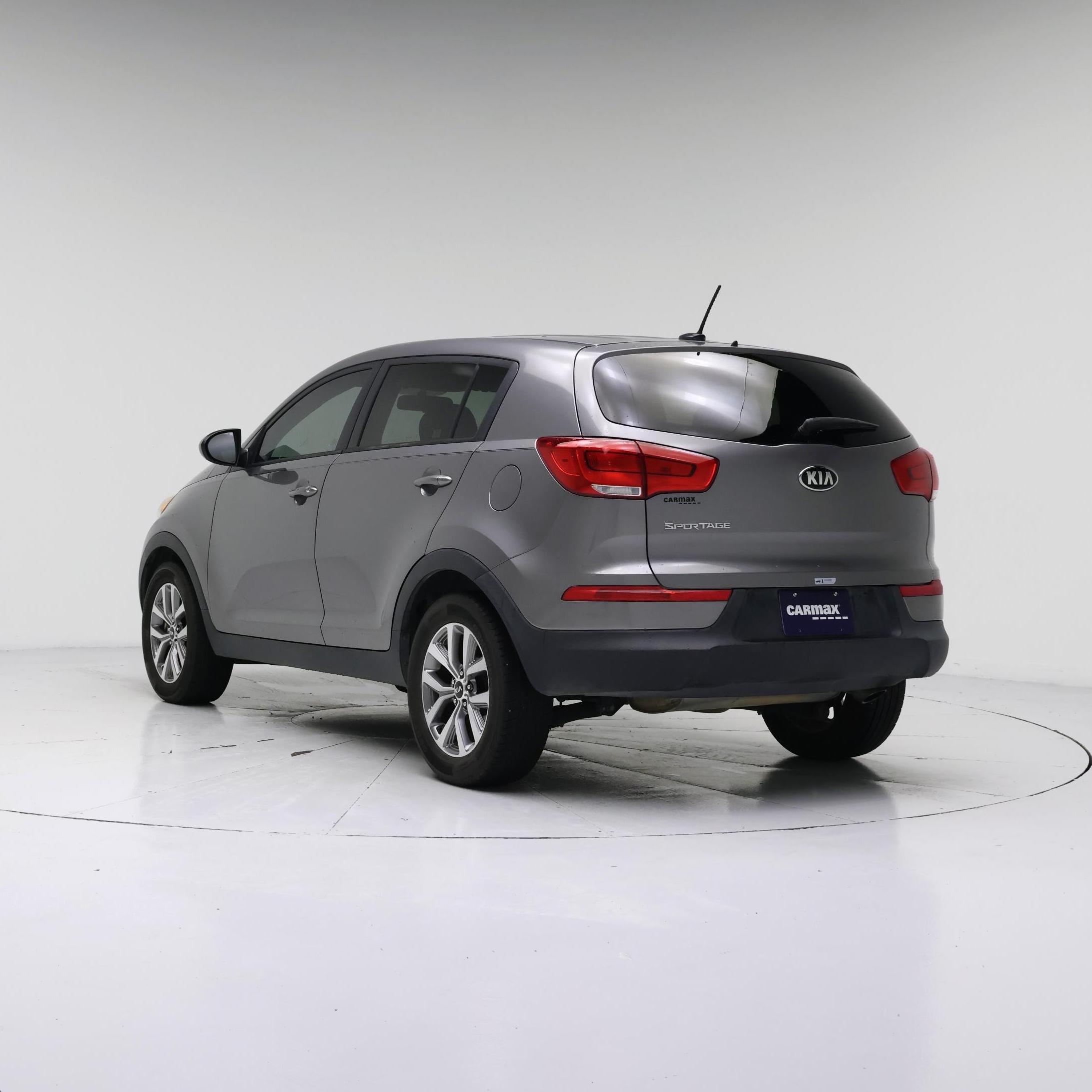 Thumbnail: 2016 Kia Sportage - 2