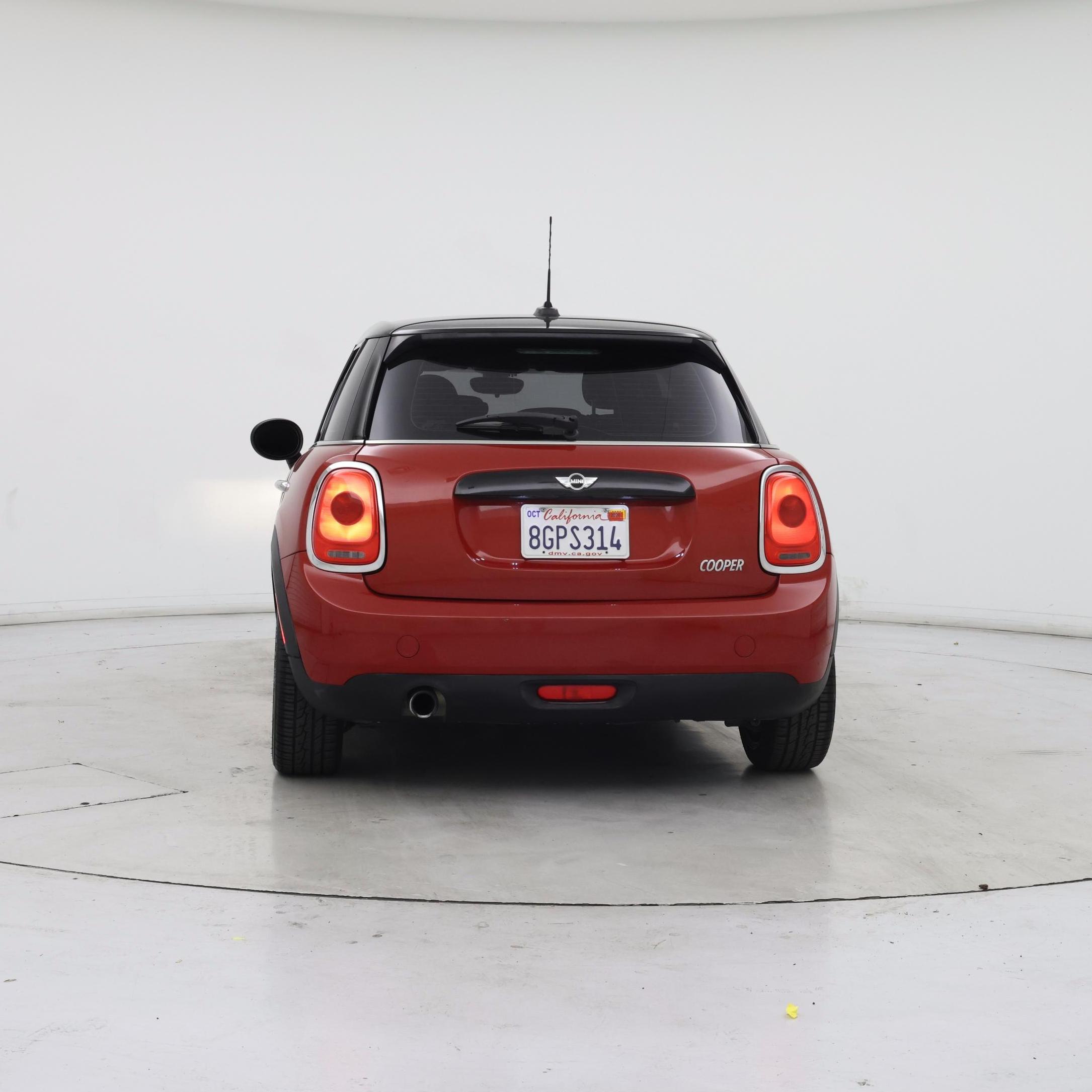 Thumbnail: 2016 MINI Cooper Hardtop - 6