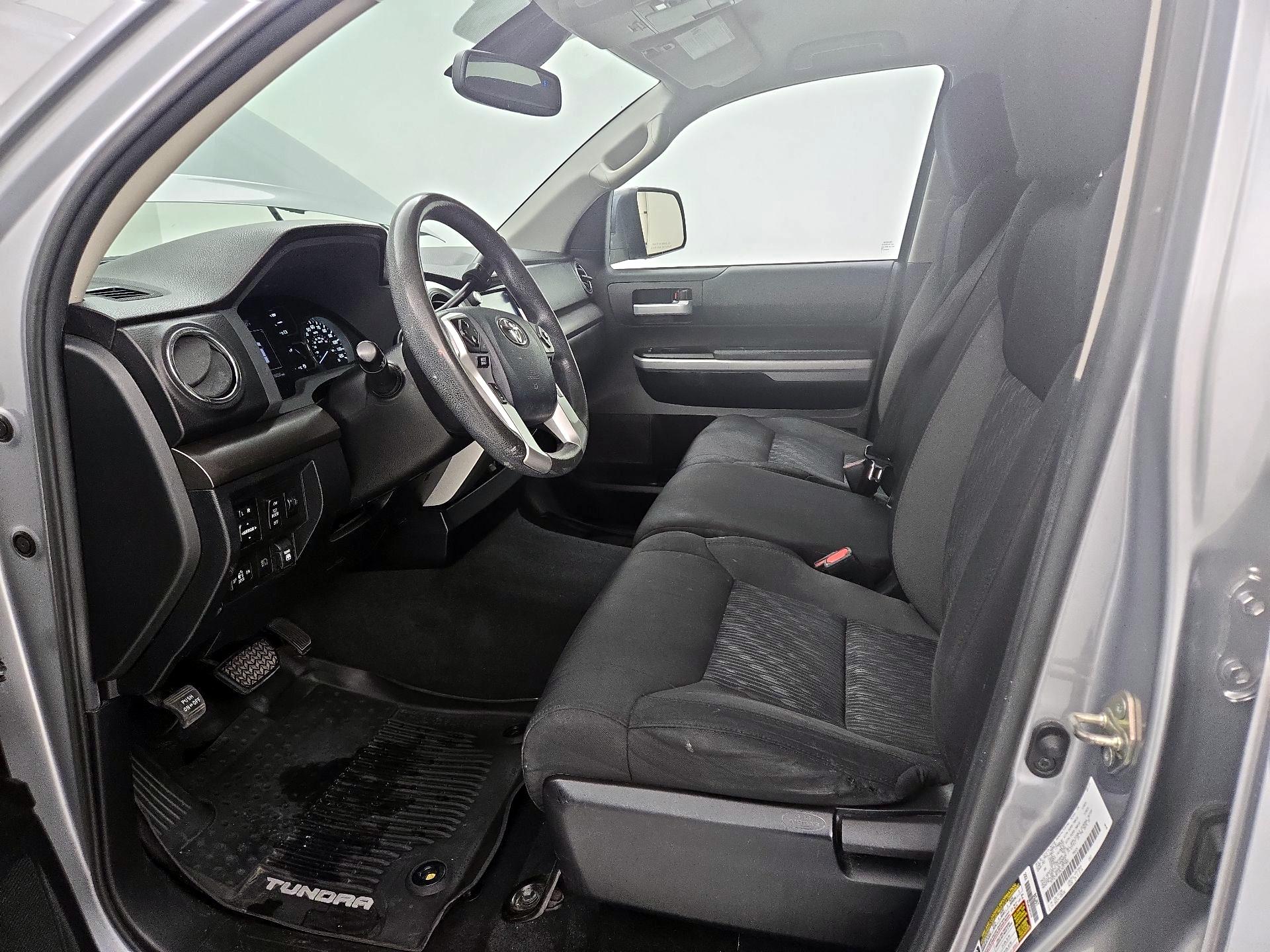 Thumbnail: 2020 Toyota Tundra - 11