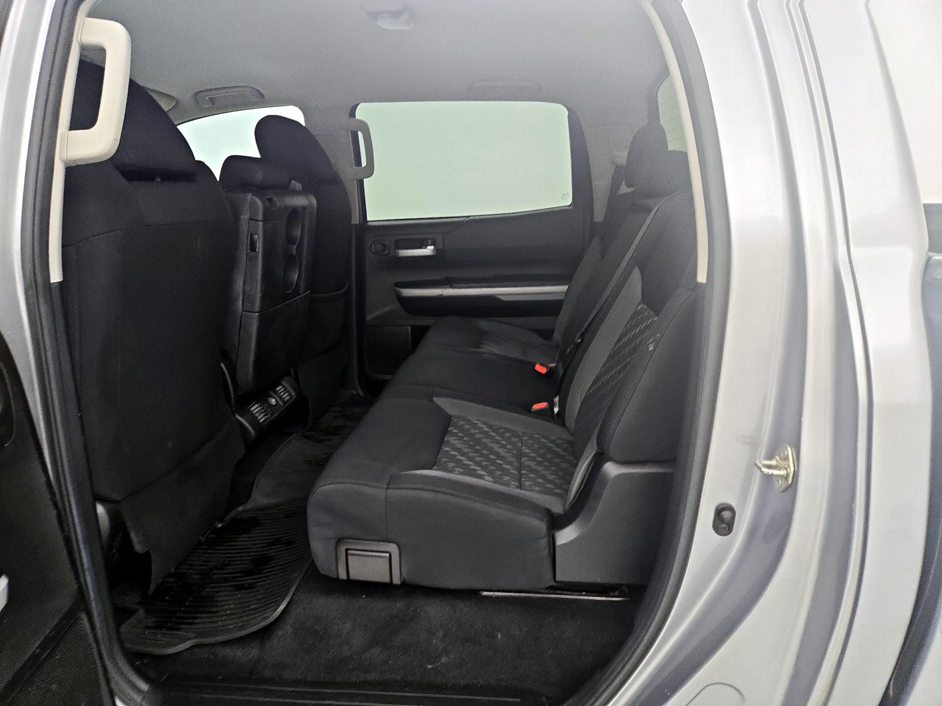 Thumbnail: 2020 Toyota Tundra - 19