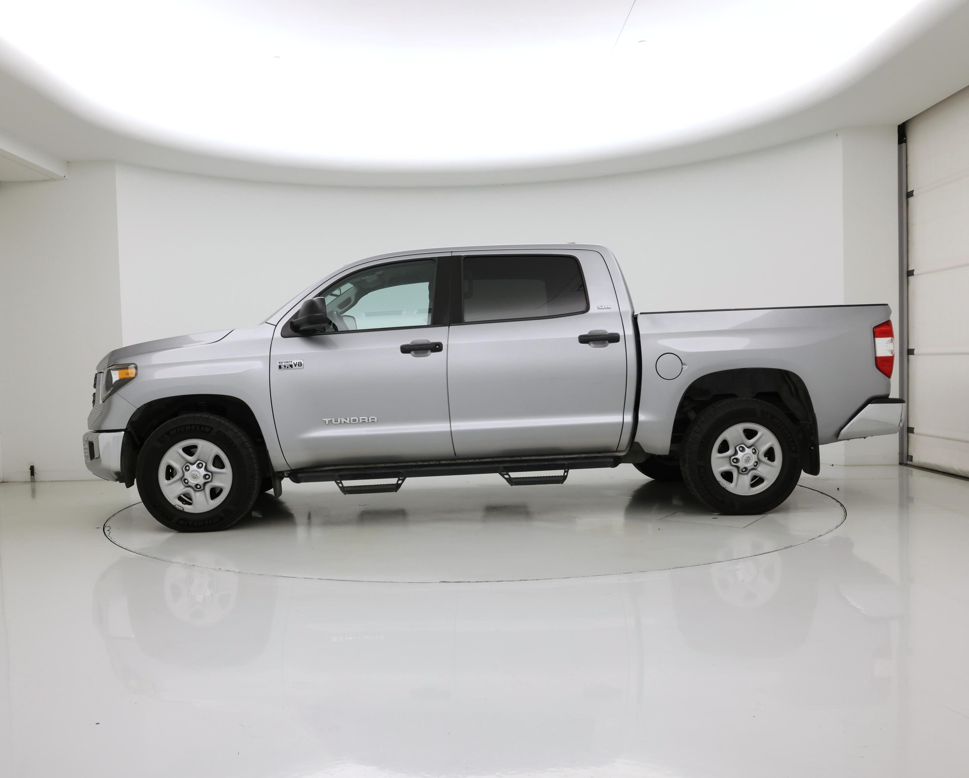 Thumbnail: 2020 Toyota Tundra - 3