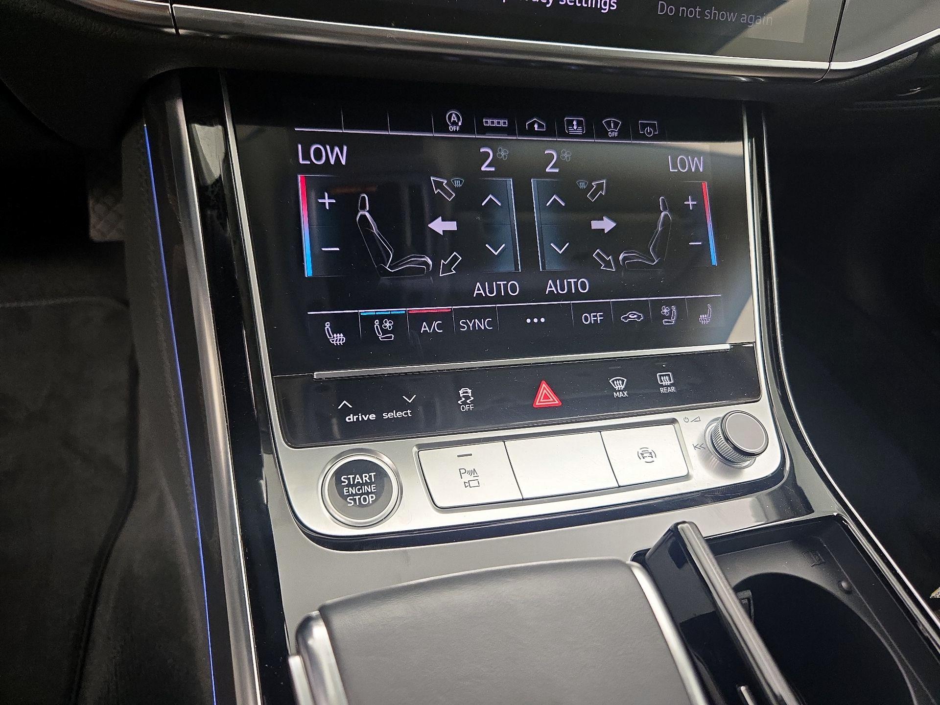 Thumbnail: 2022 Audi A8 - 17
