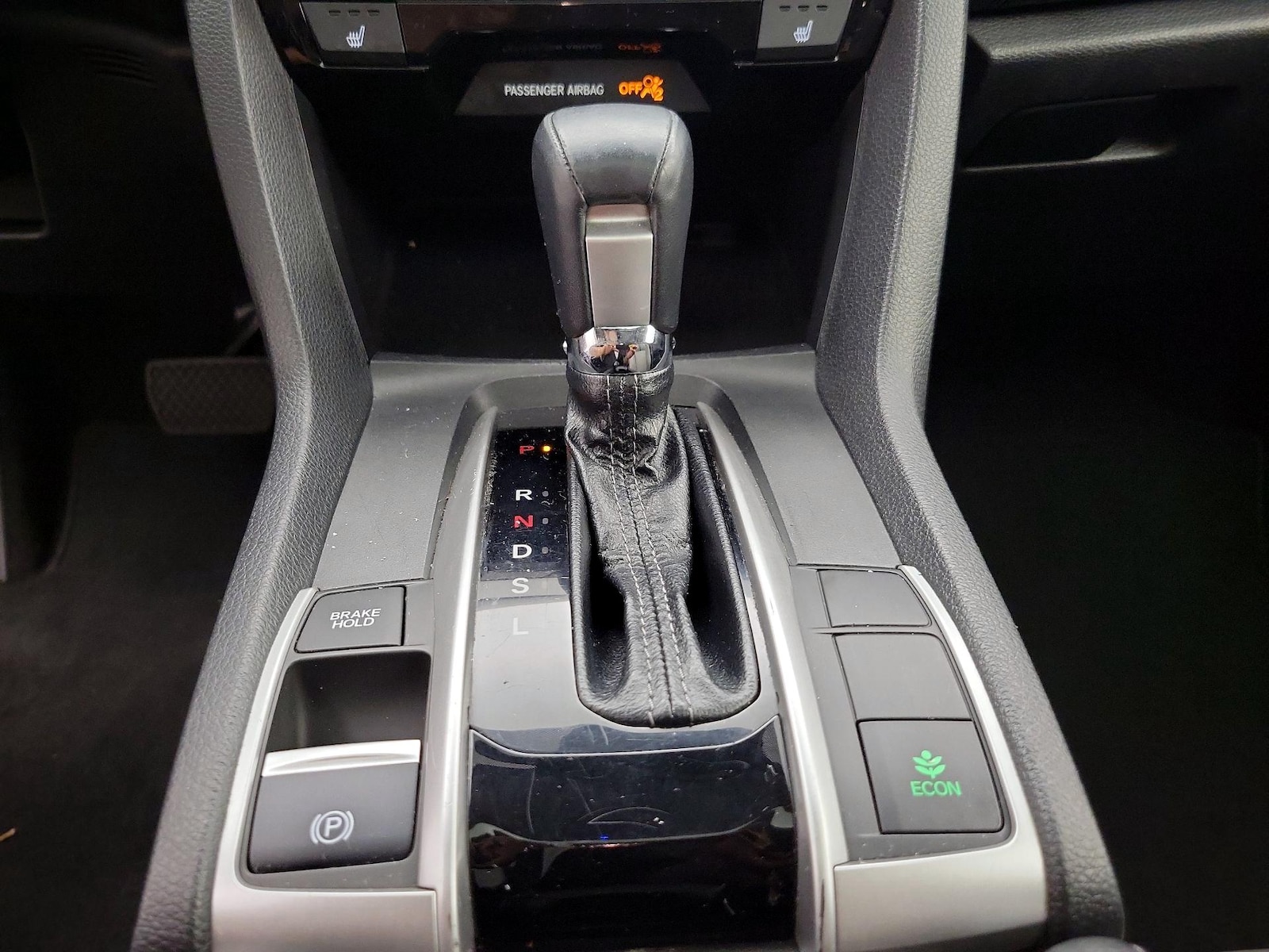 2018 Honda Civic Touring - Photo 18