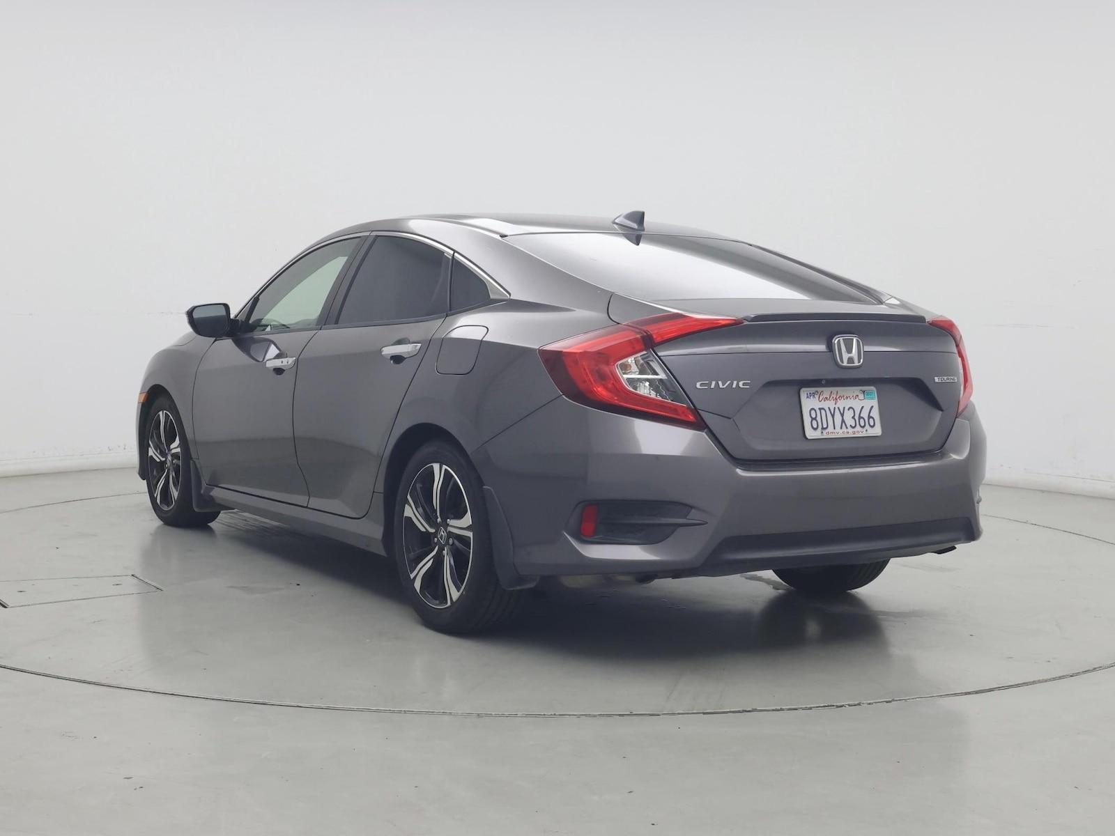 2018 Honda Civic Touring - Photo 3