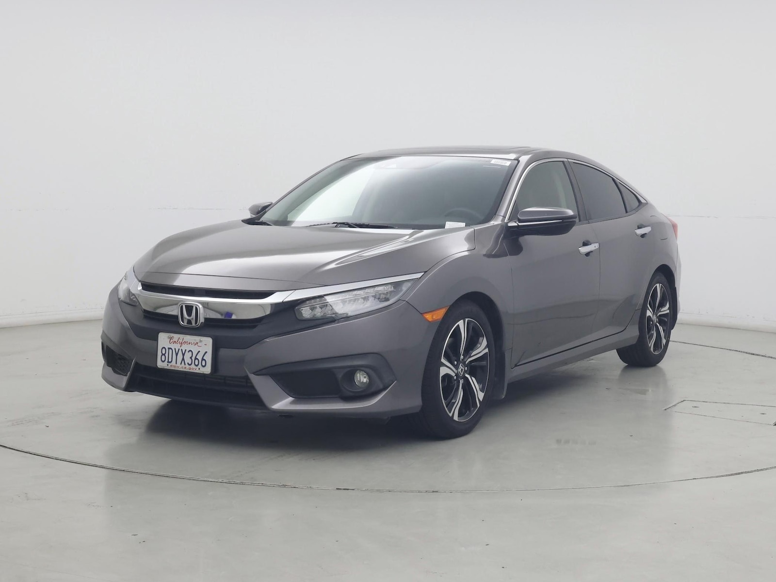 2018 Honda Civic Touring - Photo 5