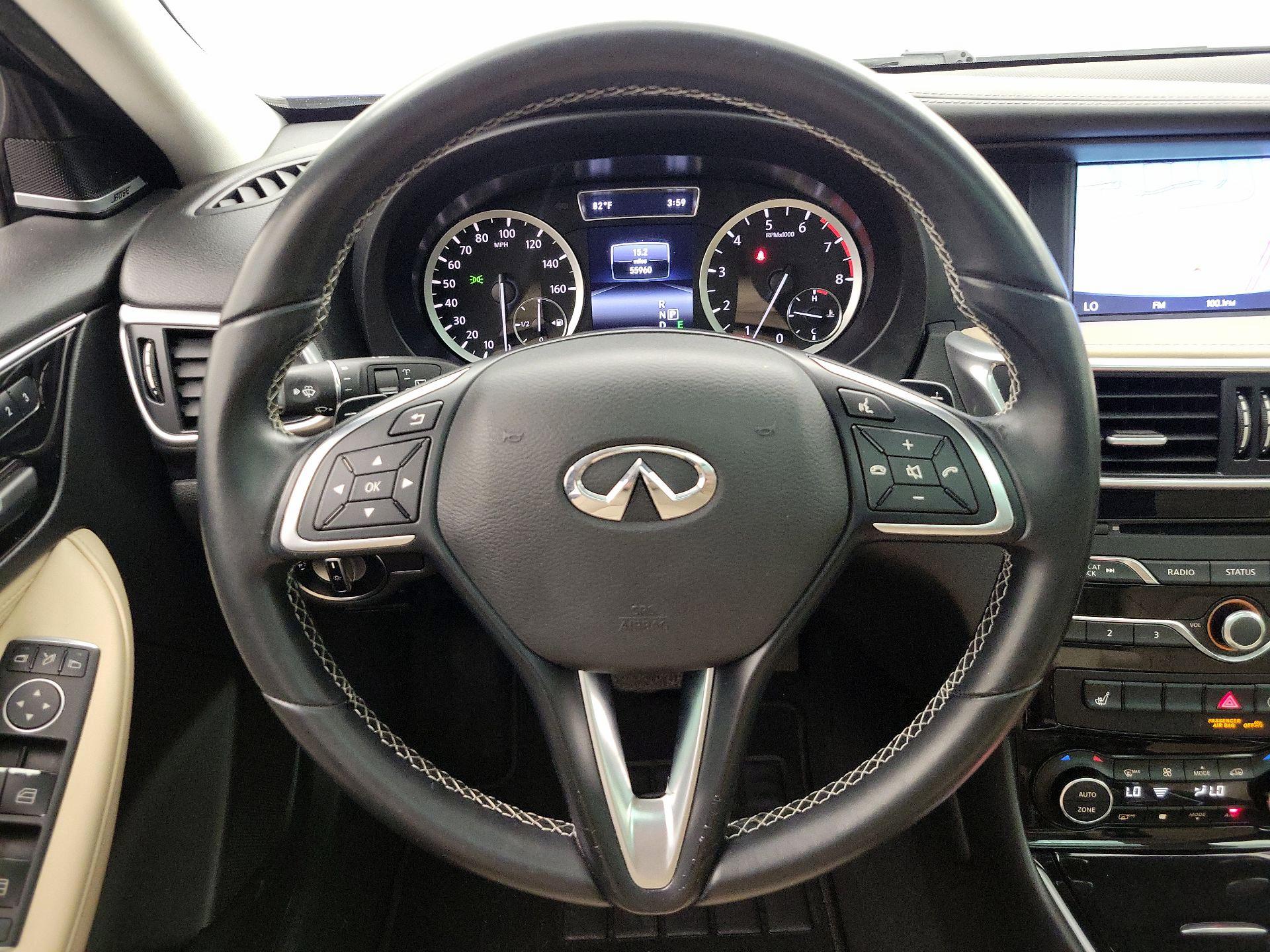Thumbnail: 2018 INFINITI QX30 - 10