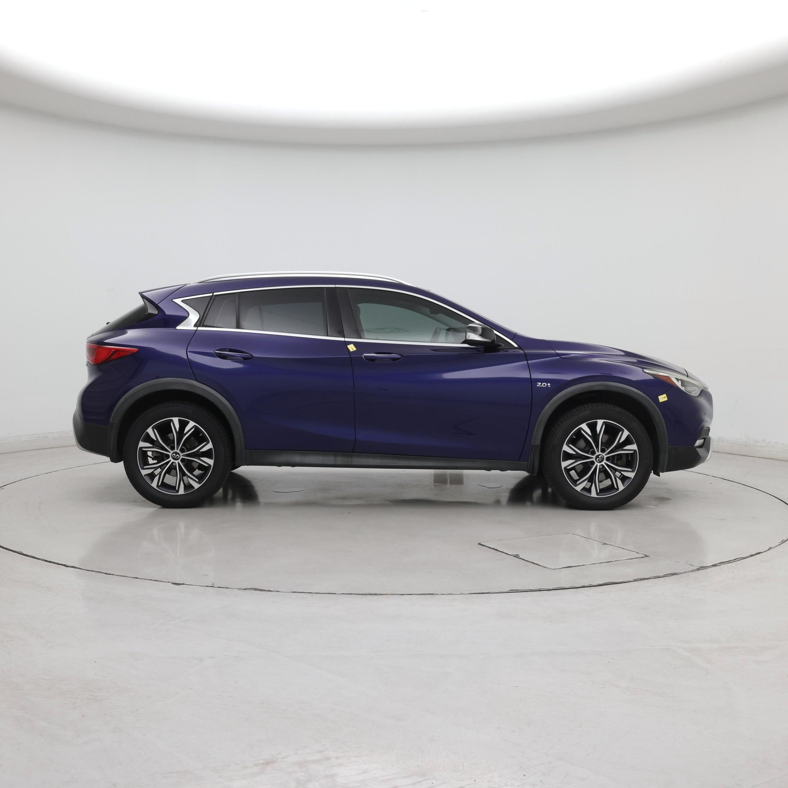 Thumbnail: 2018 INFINITI QX30 - 7