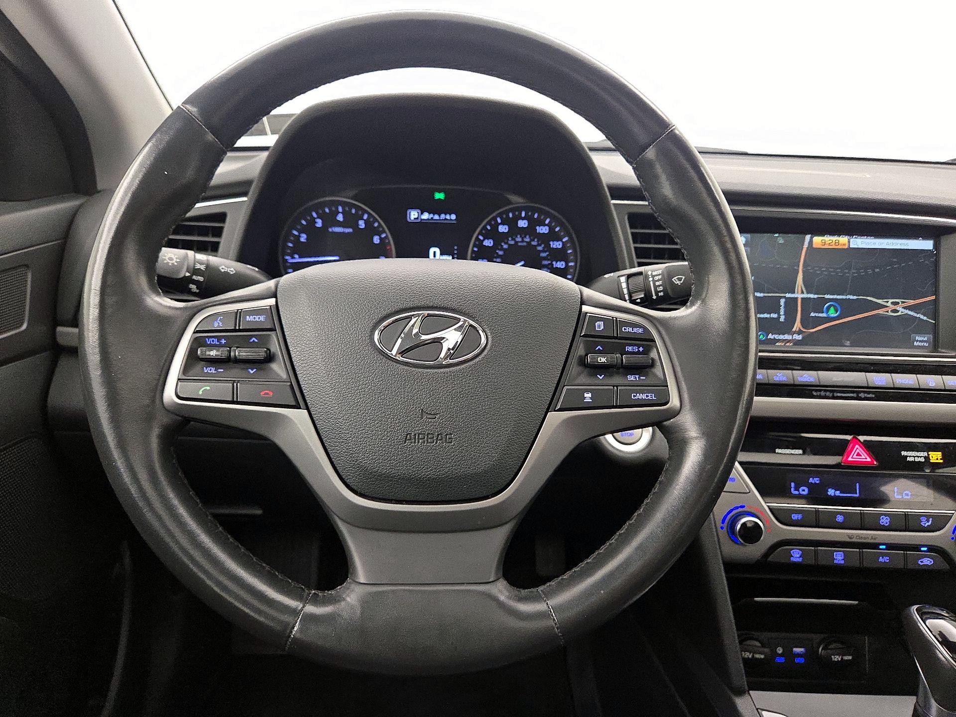 Thumbnail: 2018 Hyundai Elantra - 10