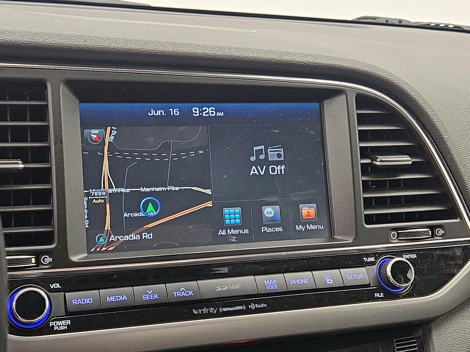 Thumbnail: 2018 Hyundai Elantra - 16