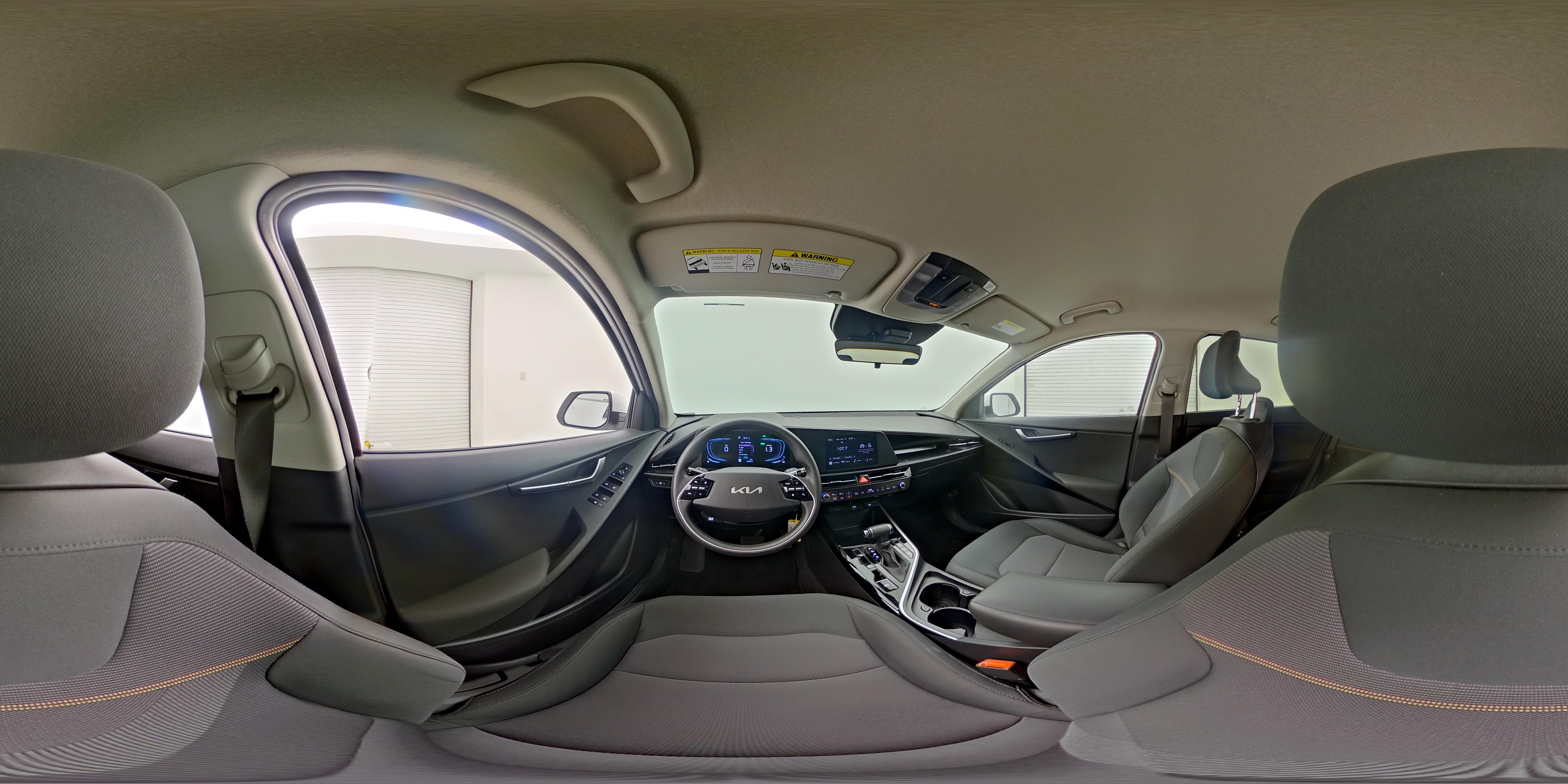 2025 Kia Niro LX - Photo 26
