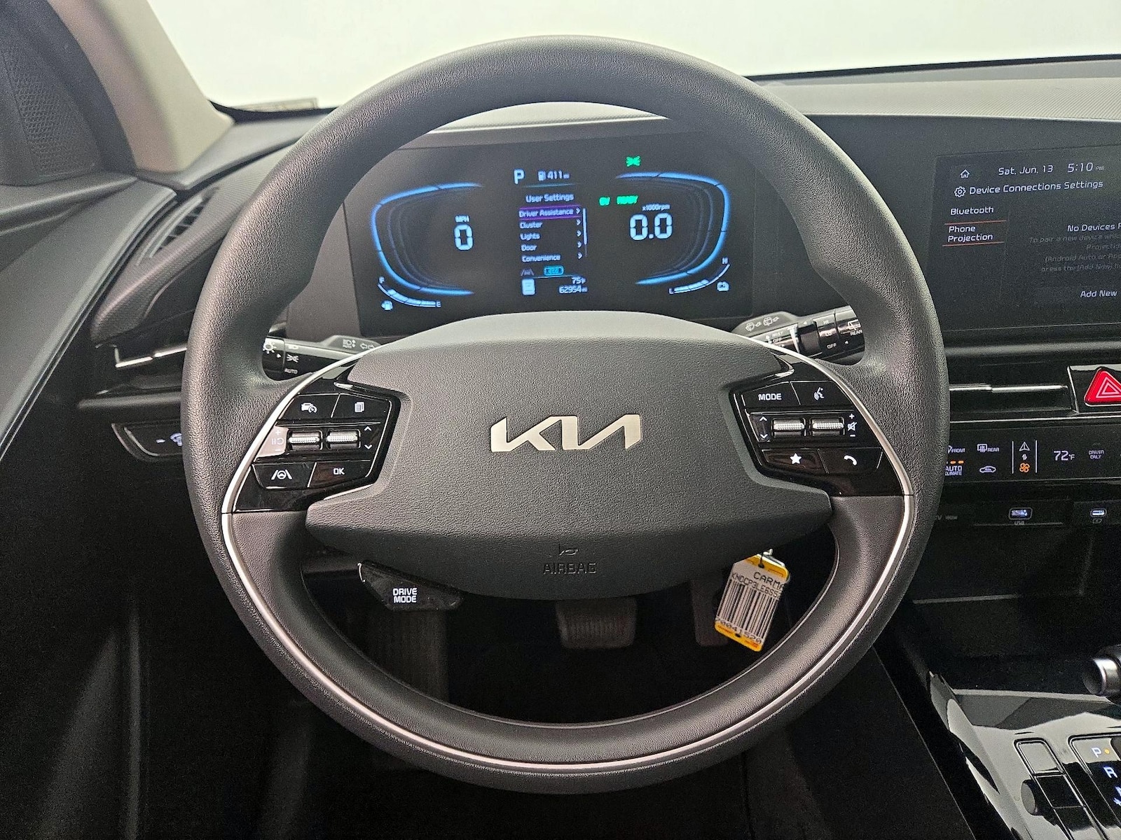 2025 Kia Niro LX - Photo 11