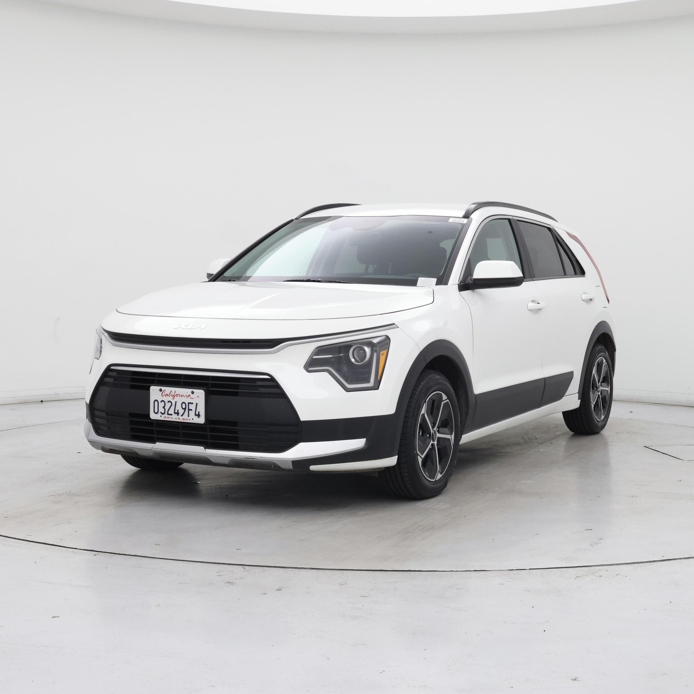 Thumbnail: 2025 Kia Niro - 4