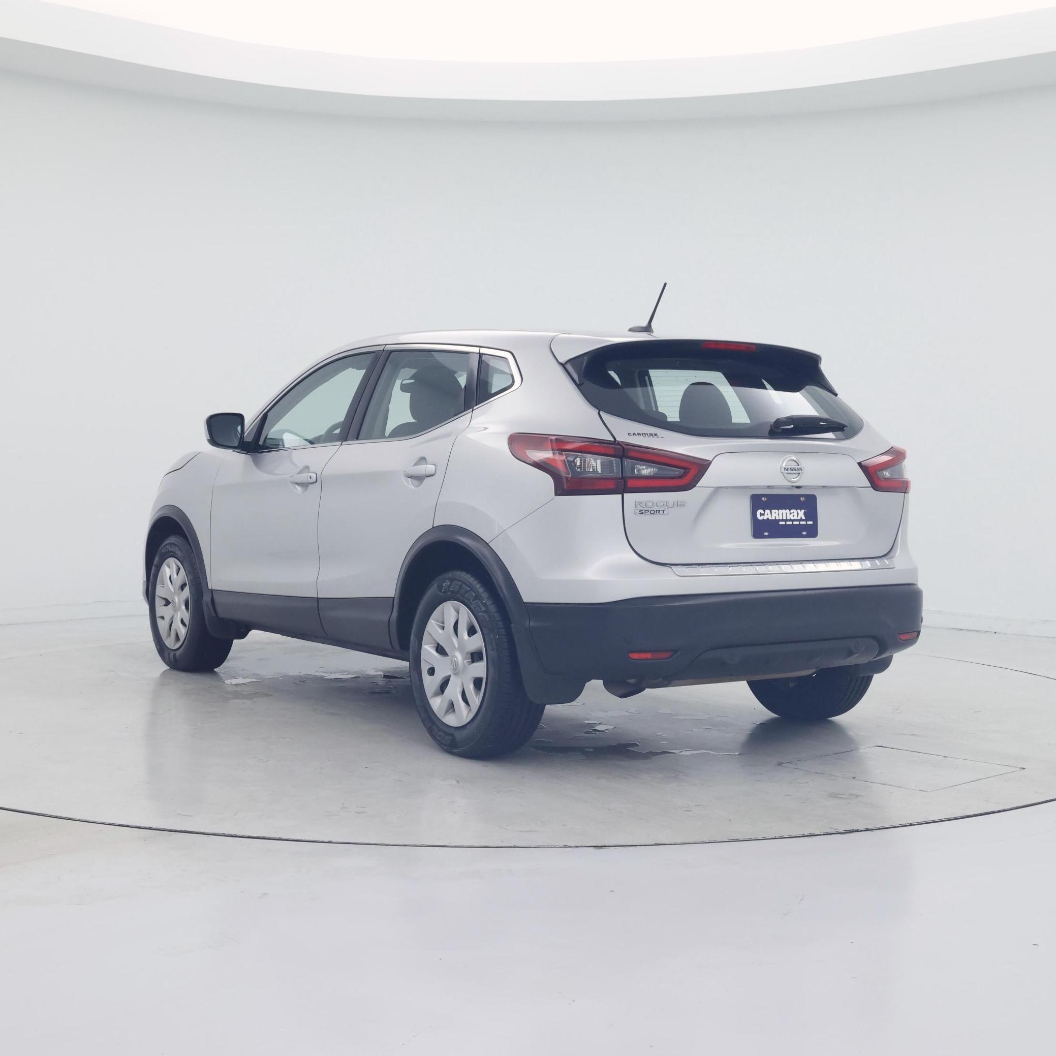 Thumbnail: 2020 Nissan Rogue Sport - 2