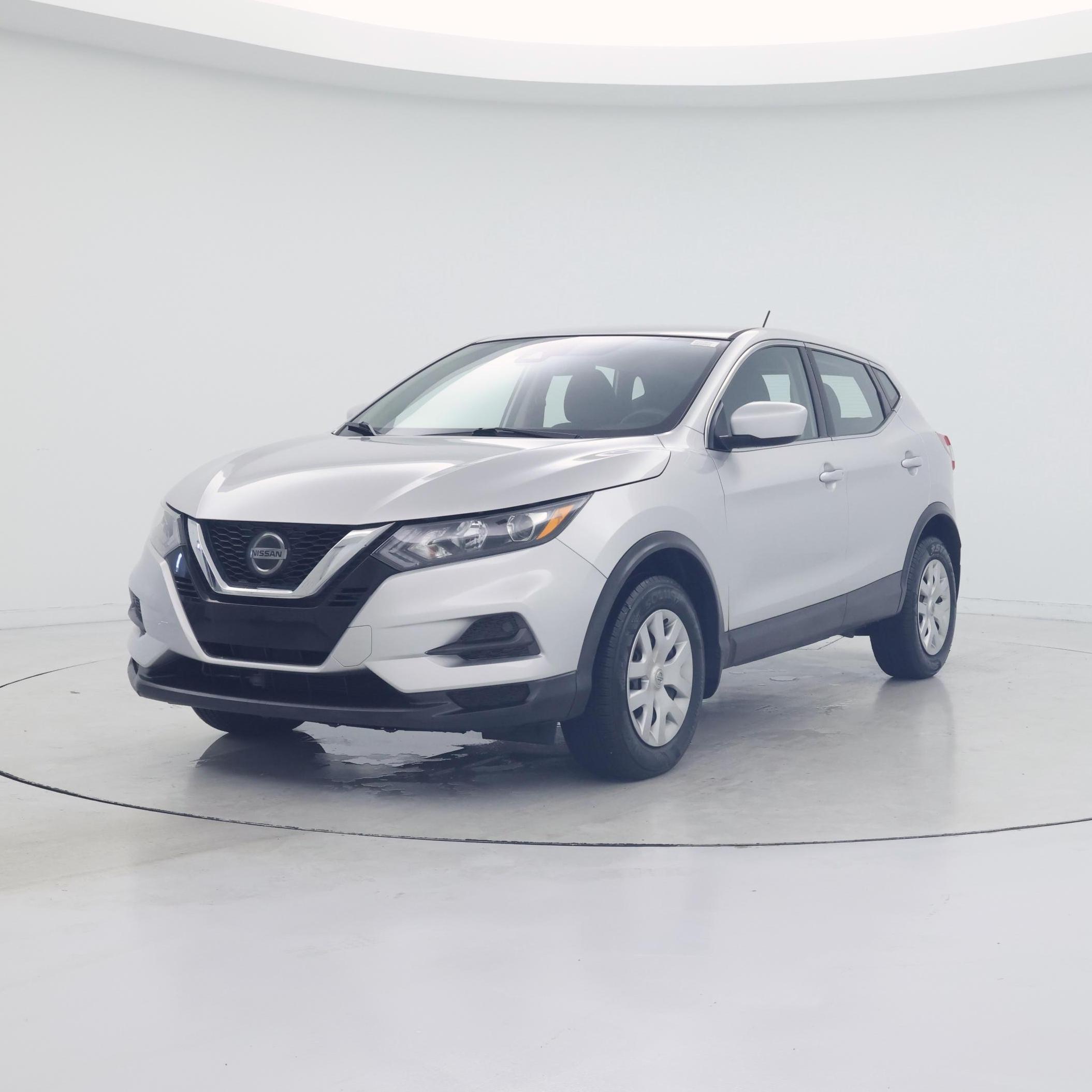 Thumbnail: 2020 Nissan Rogue Sport - 4