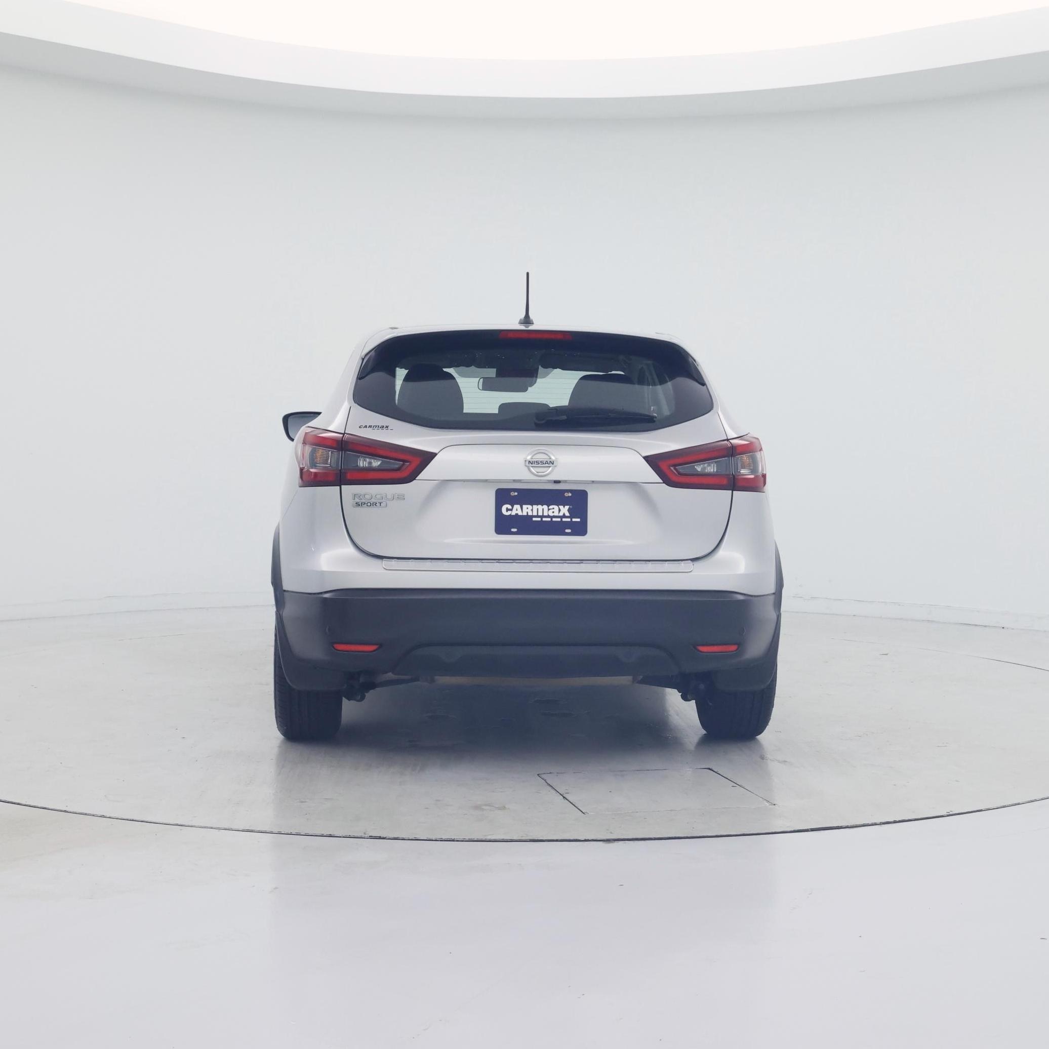 Thumbnail: 2020 Nissan Rogue Sport - 6