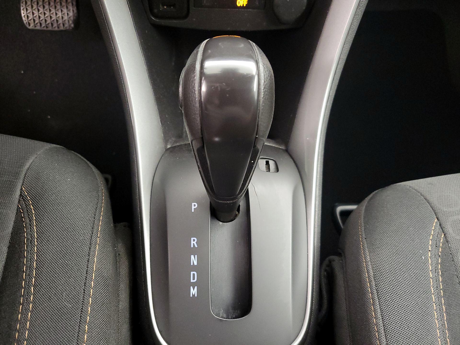 Thumbnail: 2019 Chevrolet Trax - 17